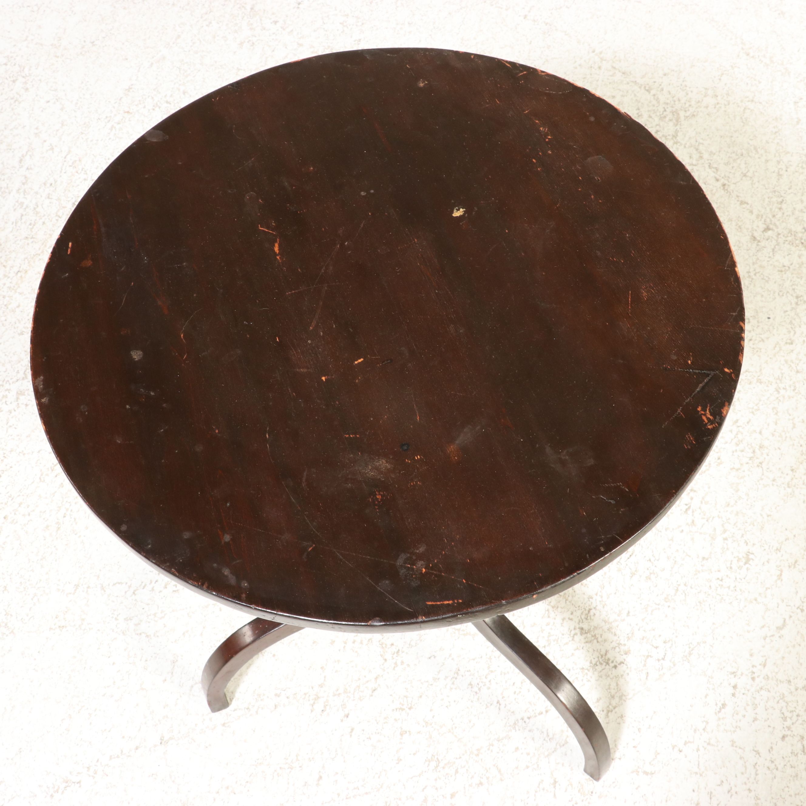 Sheraton Style Mahogany Tripod Candlestand, 19th Century