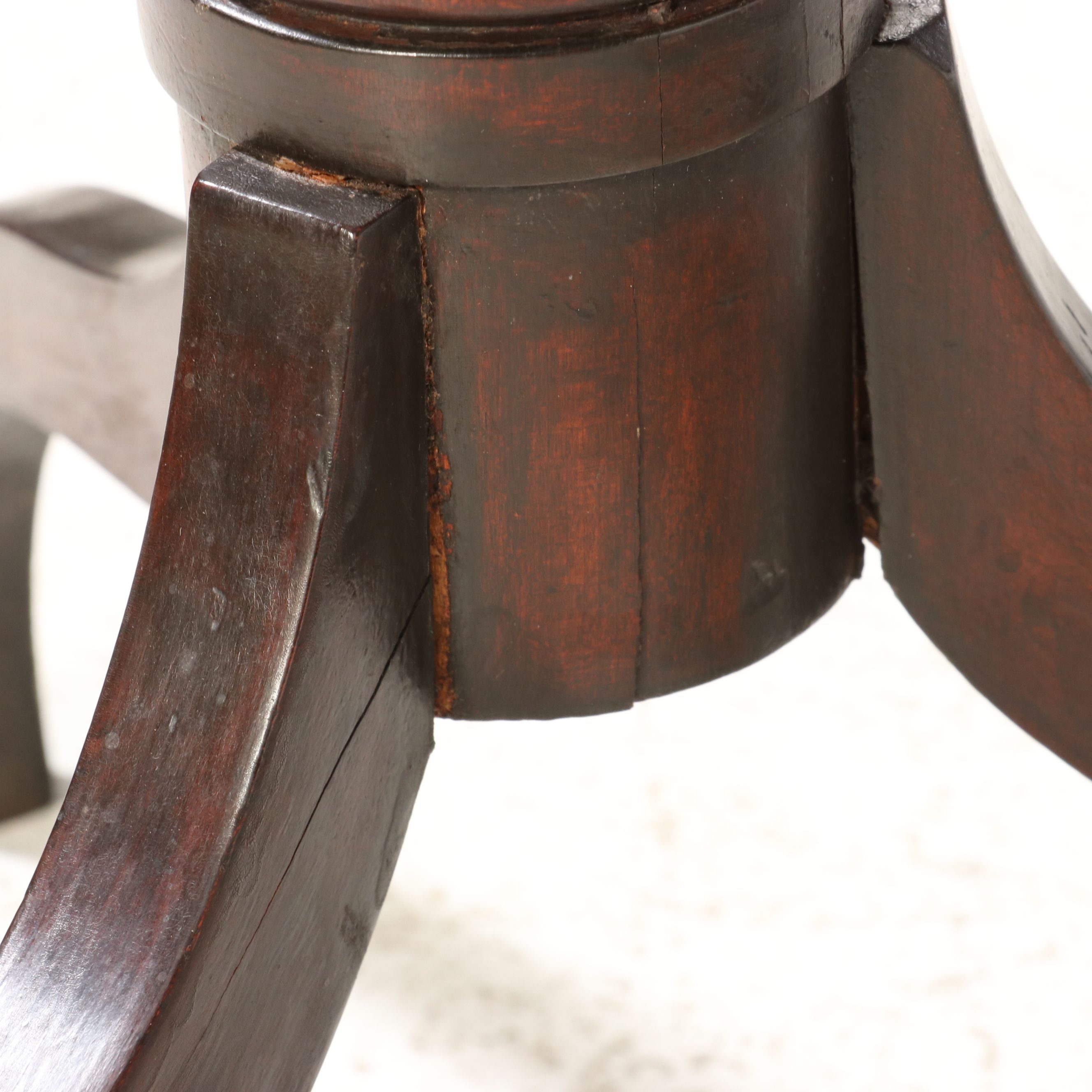 Sheraton Style Mahogany Tripod Candlestand, 19th Century