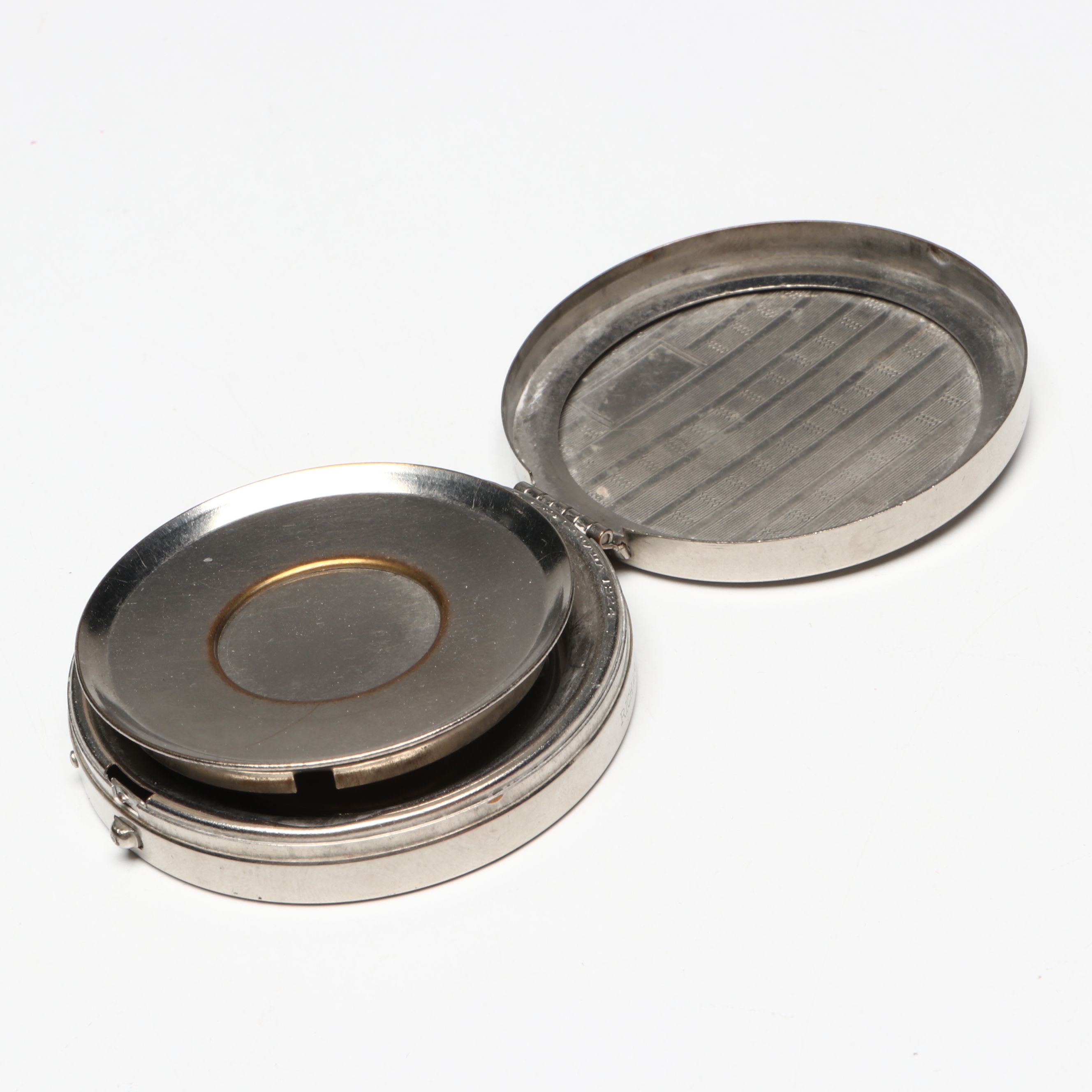 La Vie and Other Embellished and Decorative Mirror Compacts