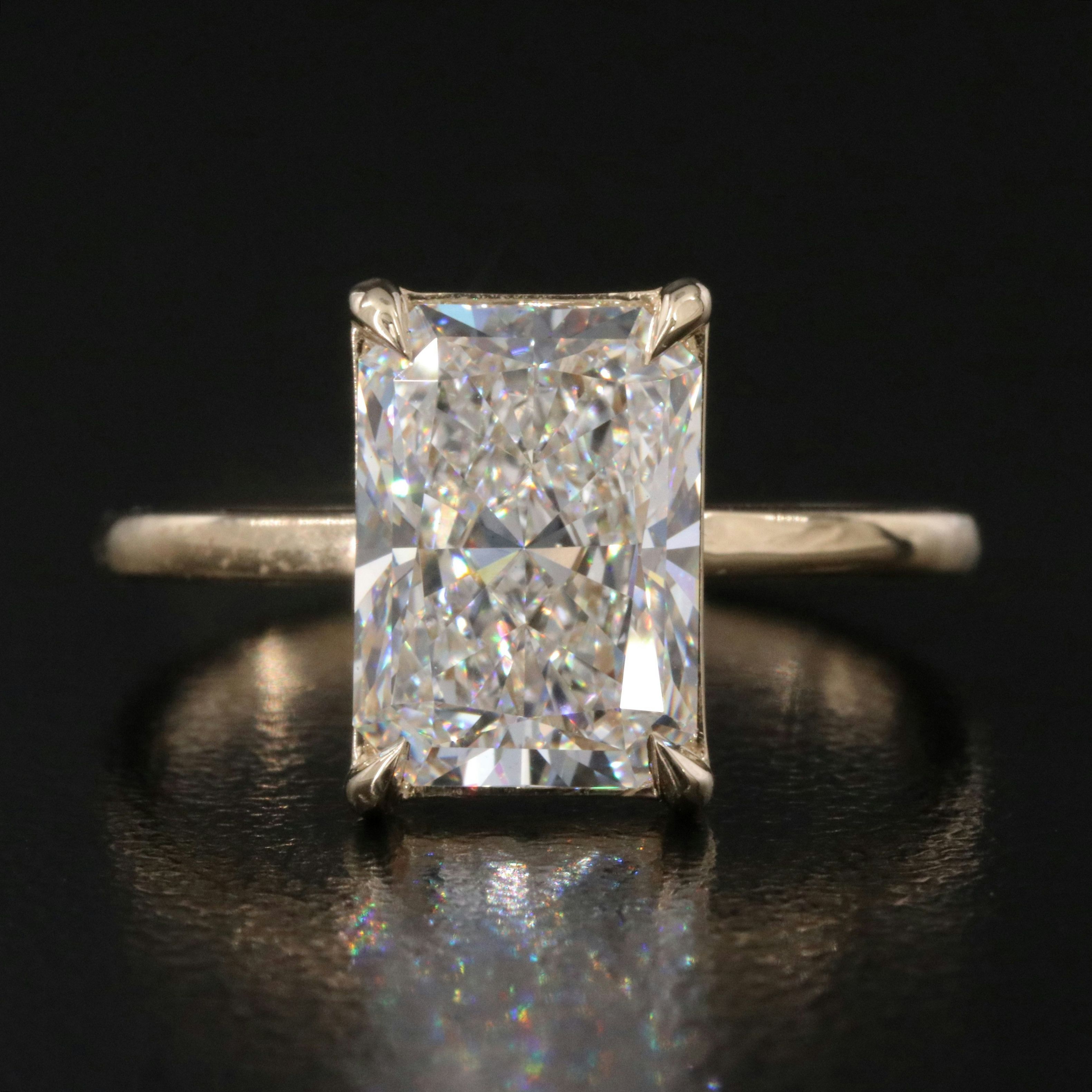 14K 3.03 CT Lab Grown Diamond Ring with IGI Report