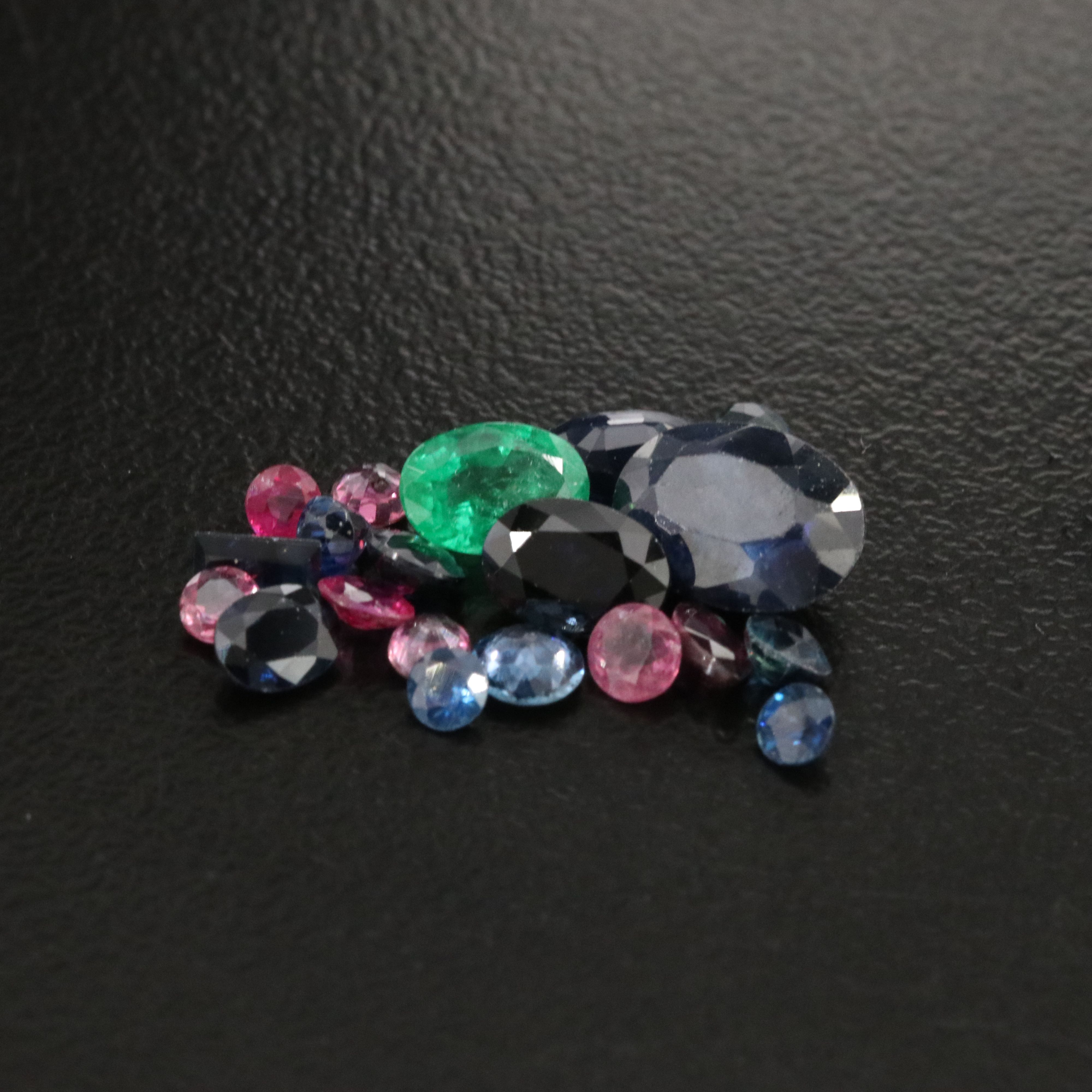 Loose 5.54 CTW Sapphire, Ruby, and Emerald Lot