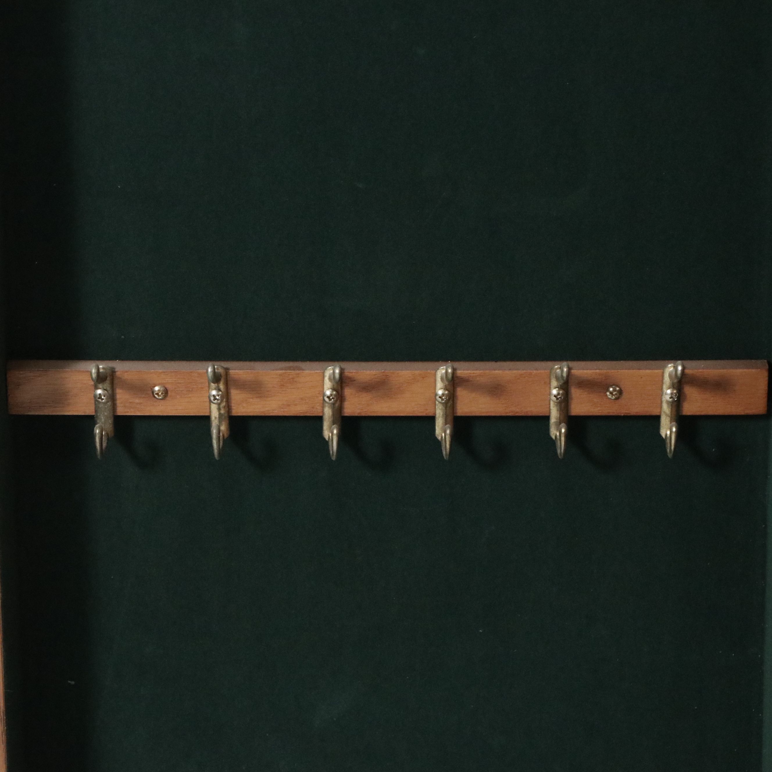 Powell Furniture Queen Anne Style Oak Jewelry Armoire, 1989