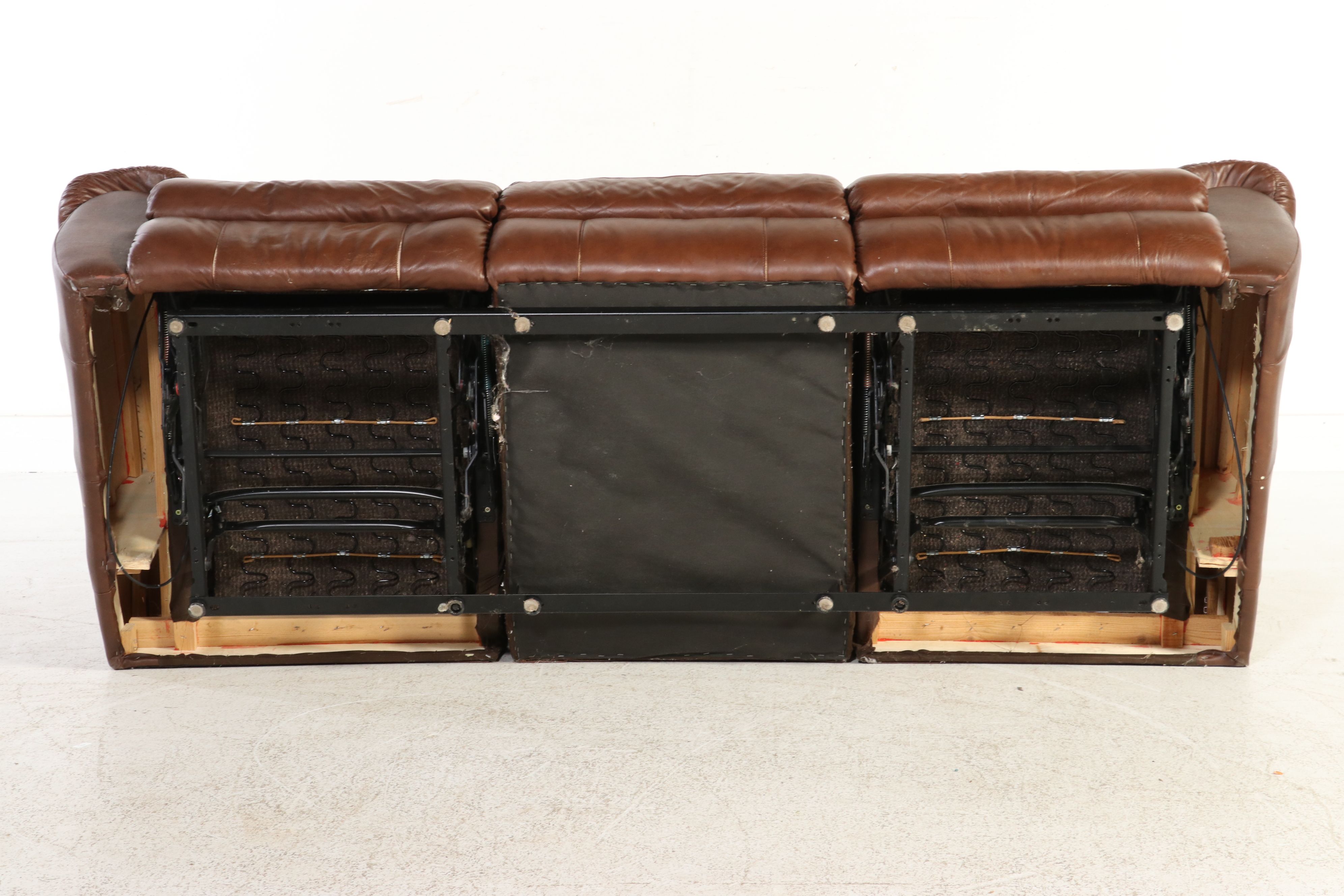 Contemporary Dual-Reclining Leather Sofa, 21st Century