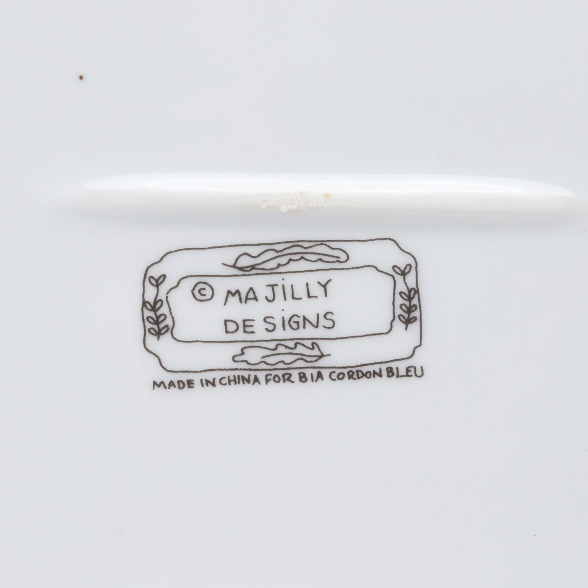 Majilly Designs "El Mar" with Yonemoto Shrimp & Prawn Dinnerware