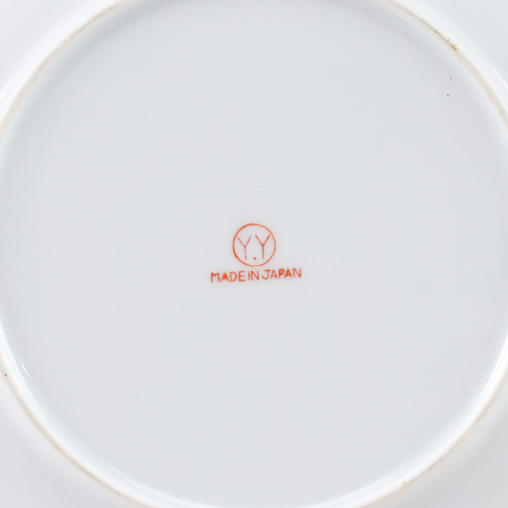 Majilly Designs "El Mar" with Yonemoto Shrimp & Prawn Dinnerware