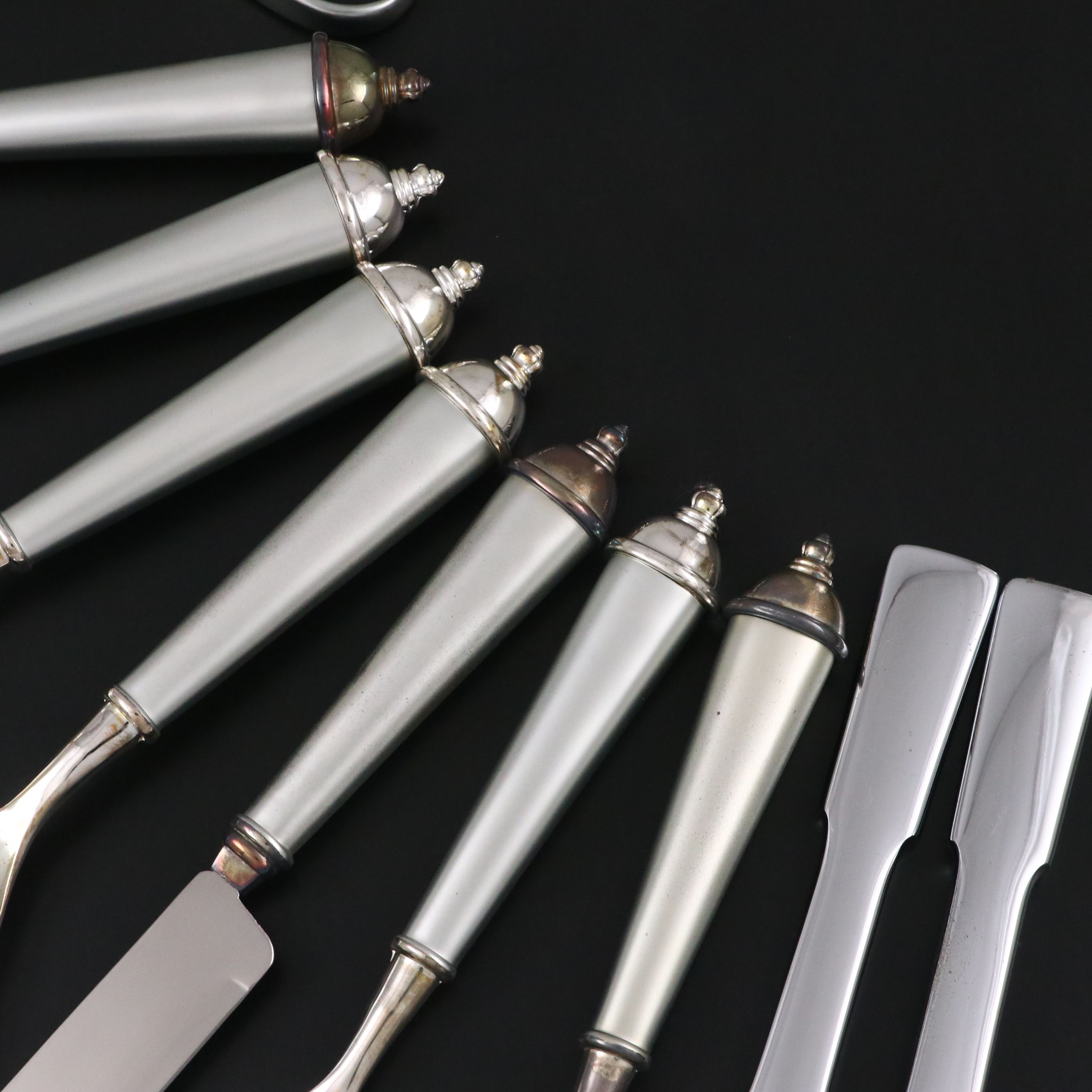 Towle "Copenhagen" Silver Plate Serving Utensils with Carvel Carving Set