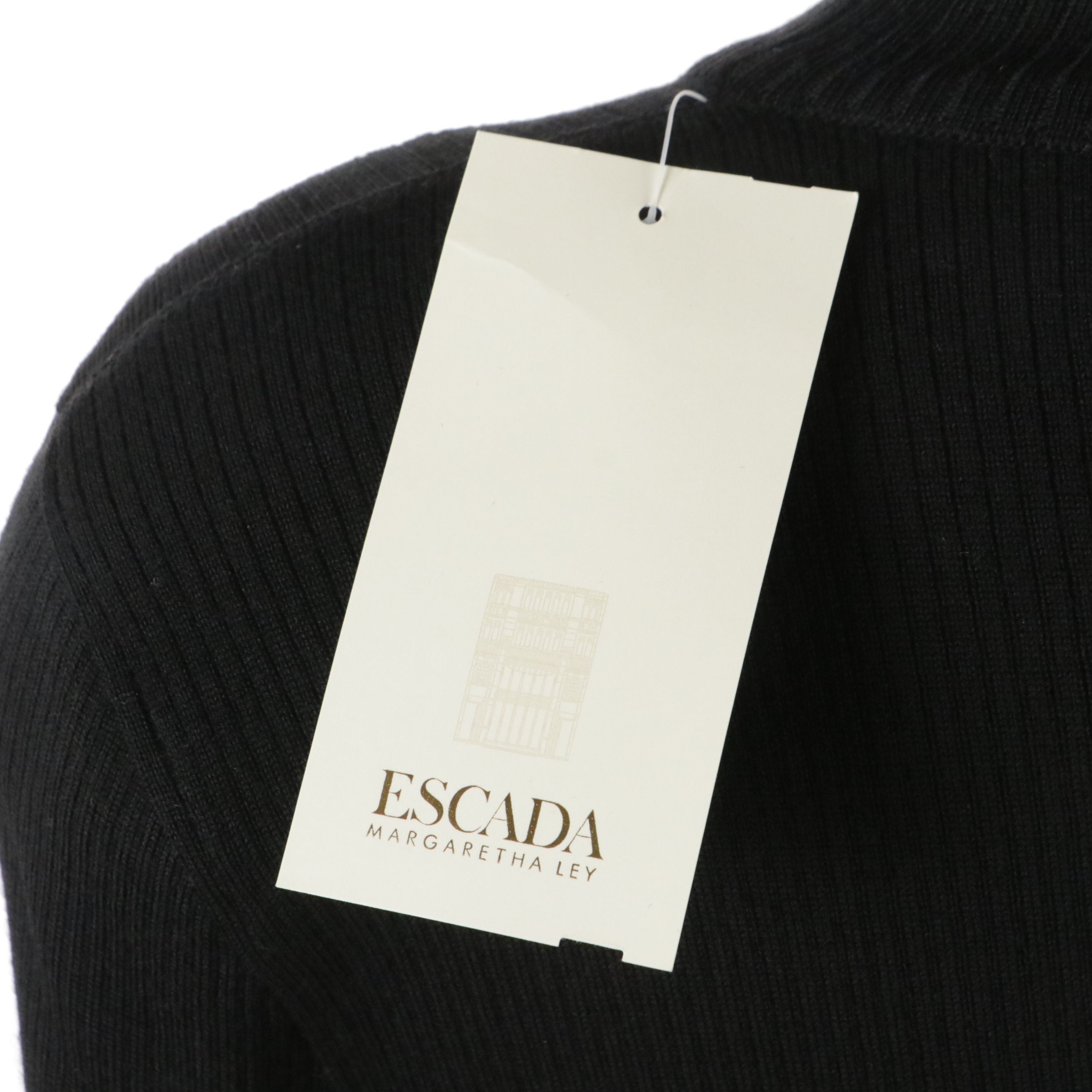 Escada Double-Breasted Blazer in Piacenza Cashgorissimo, Leather Skirt, Knit Top