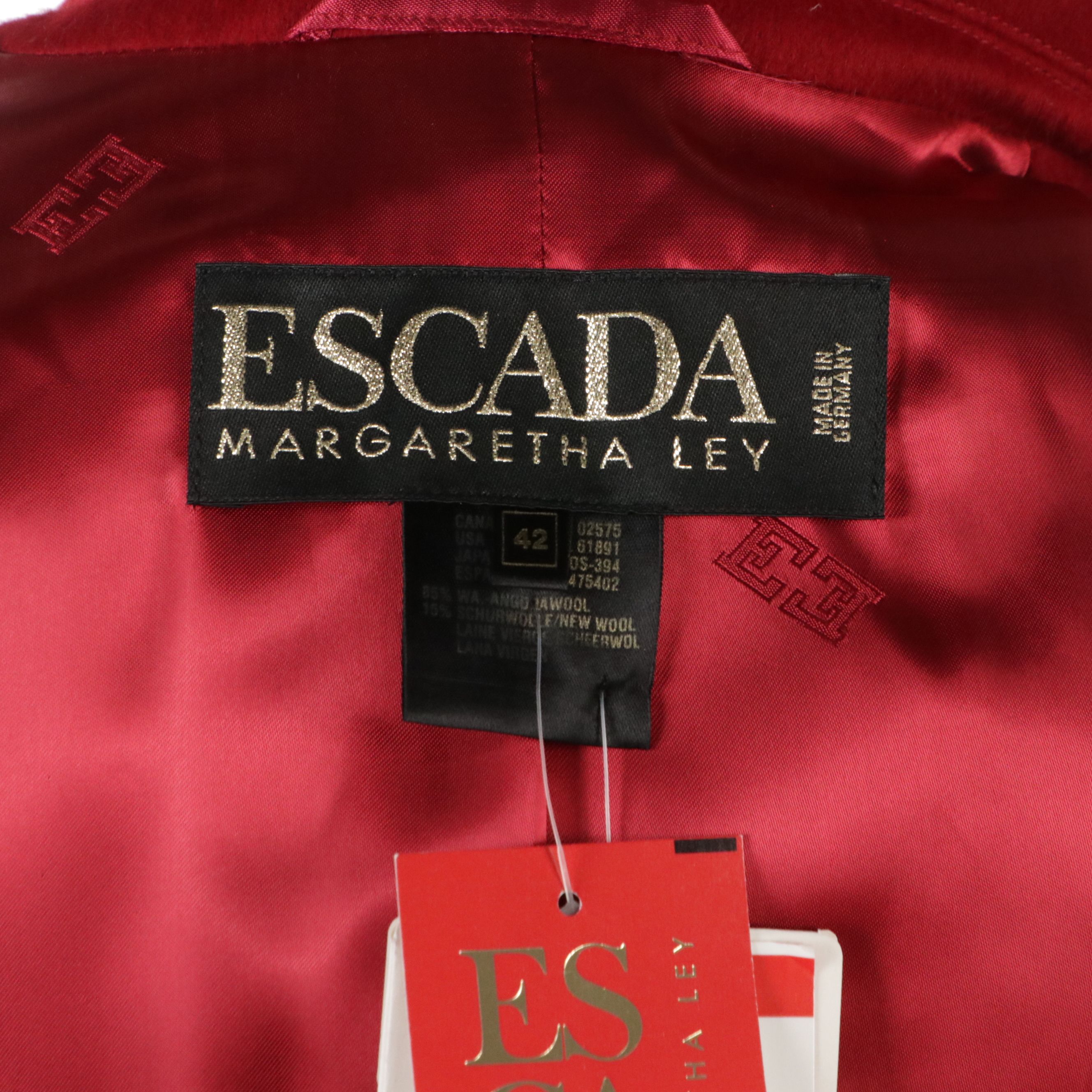 Escada Double-Breasted Blazer in Piacenza Cashgorissimo, Leather Skirt, Knit Top