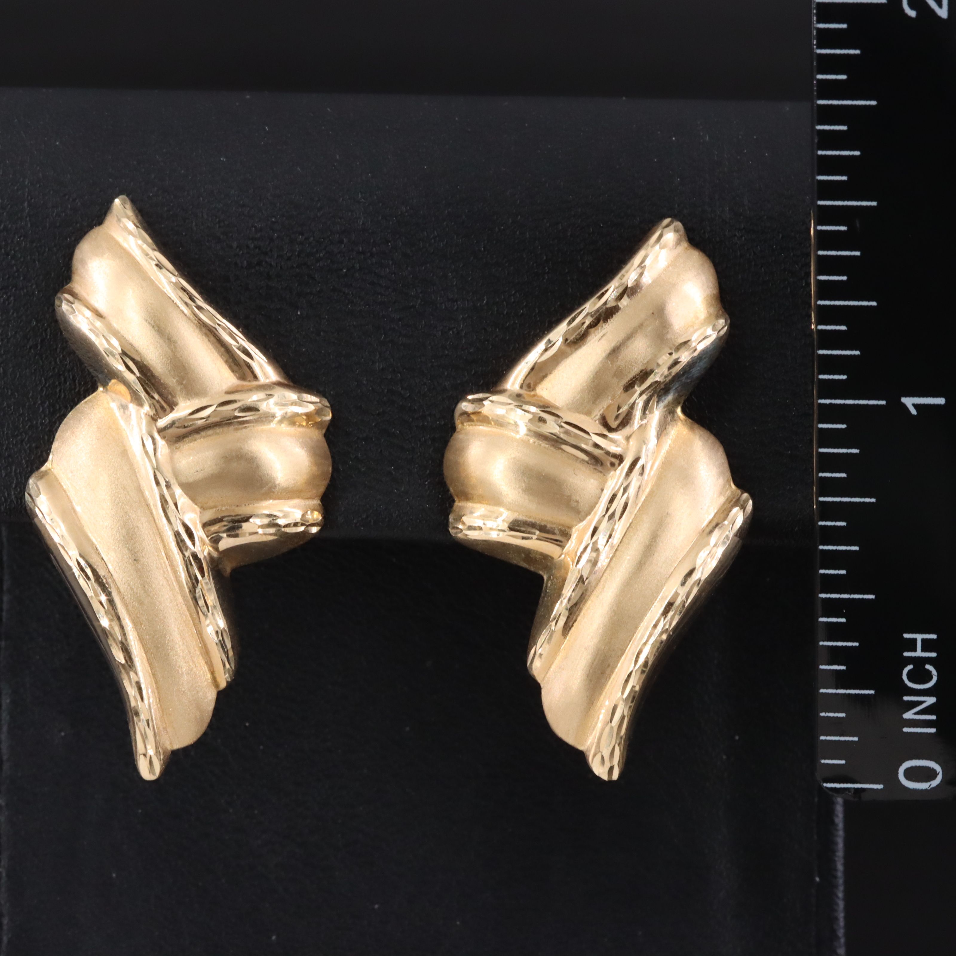 14K Zig-Zag Earrings