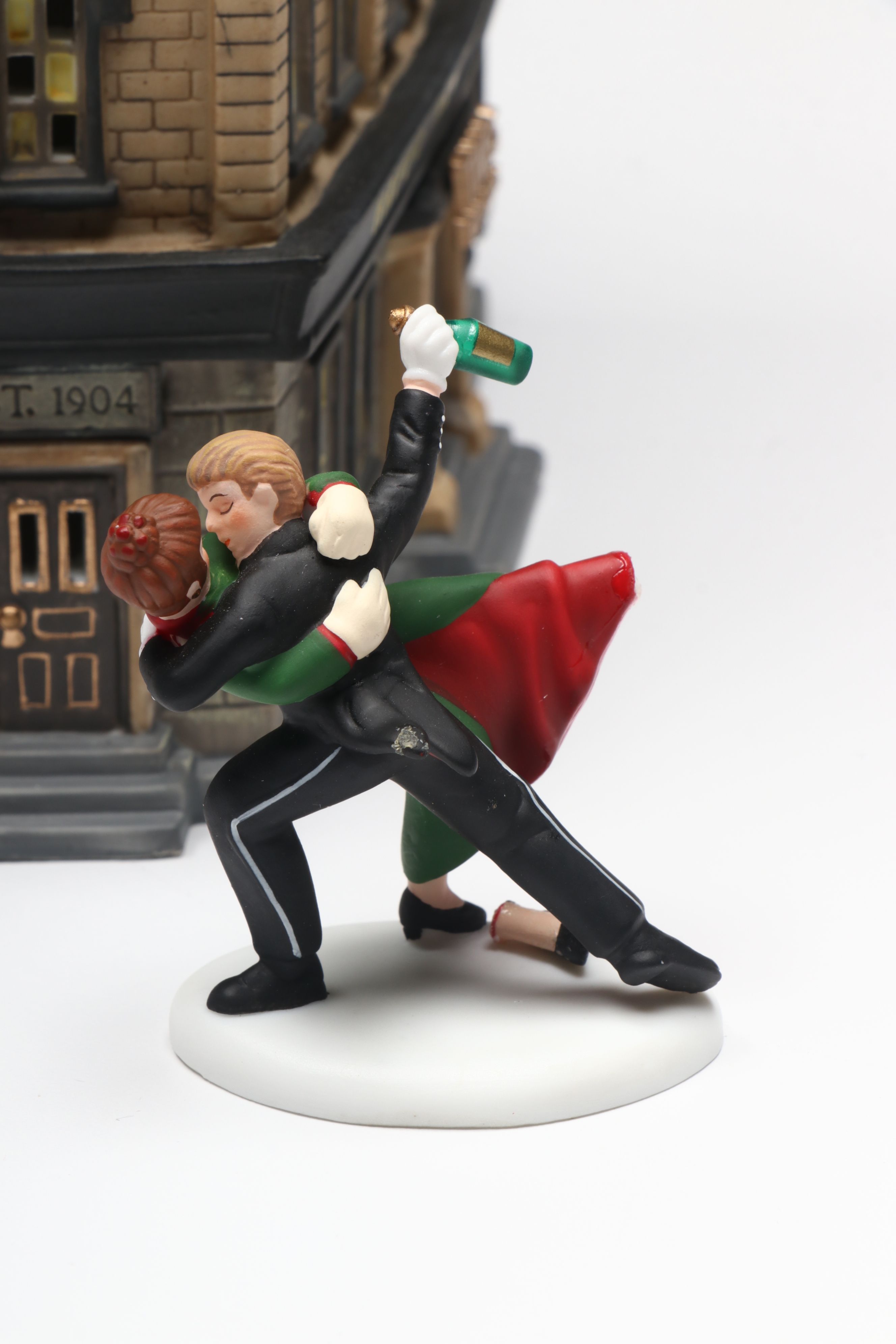 Department 56 "The Times Tower" with Mr. Christmas Nutcracker Show, Other Décor