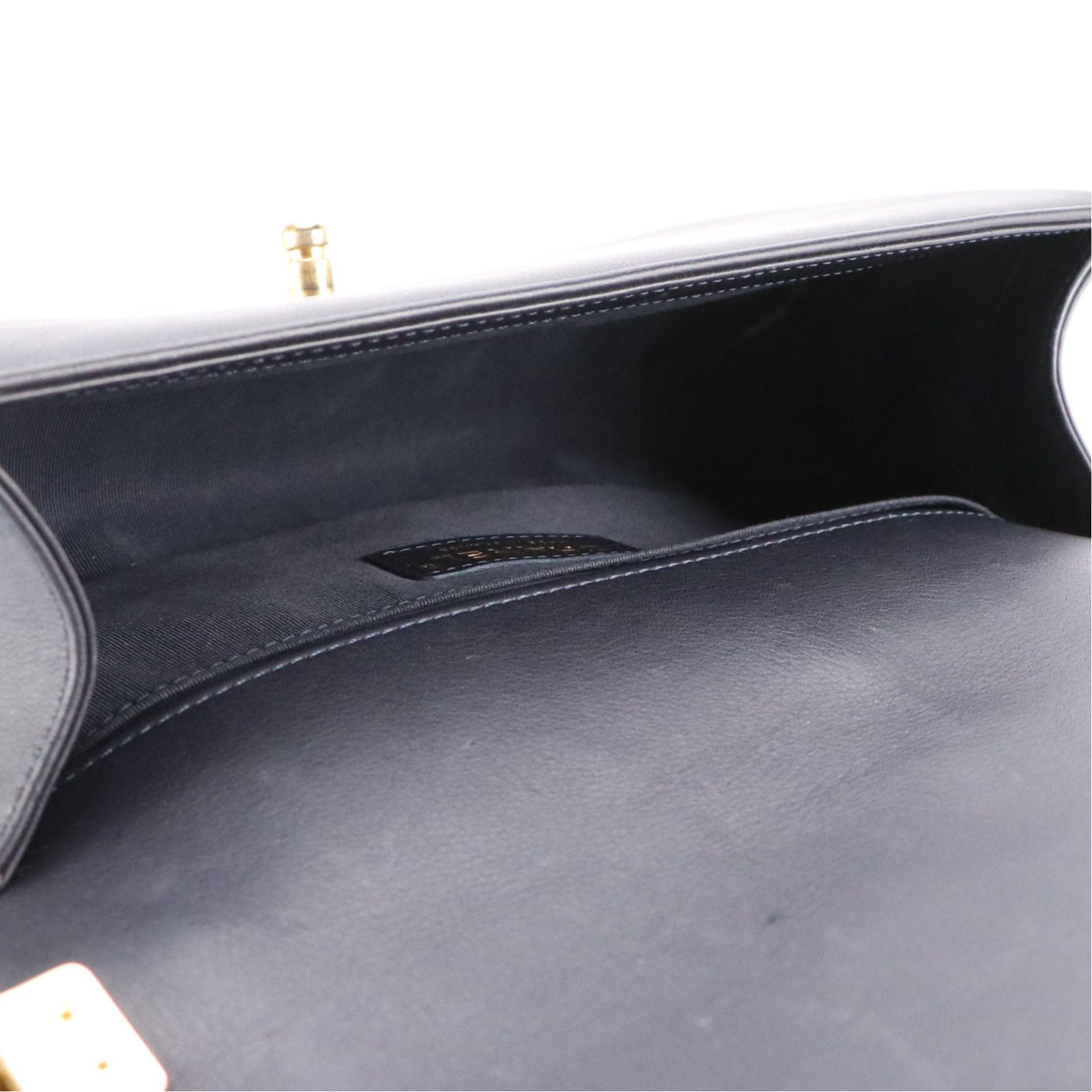 Chanel Boy Flap Medium Bag in Quilted Leather
