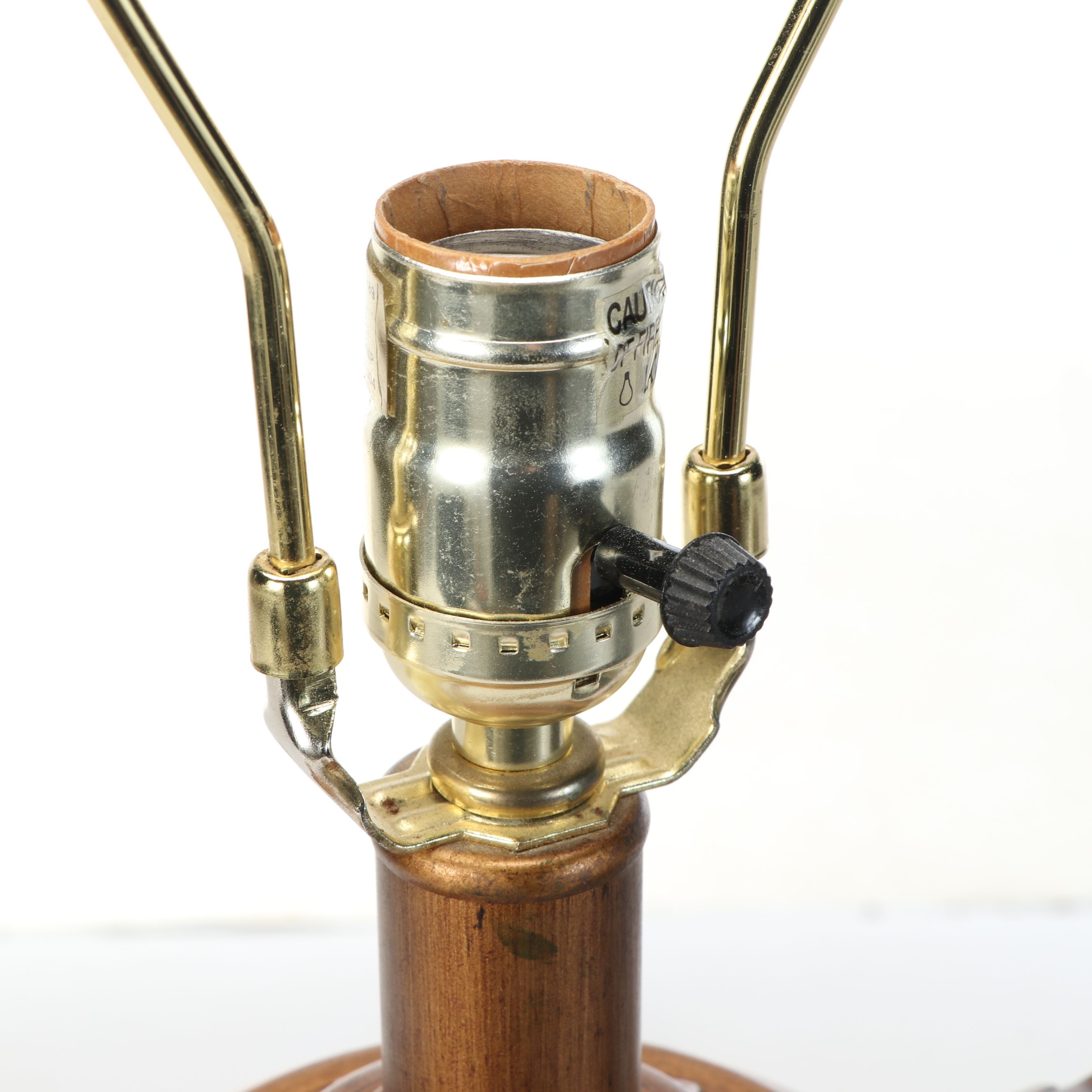 Neoclassical Style Urn-Shaped Table Lamp