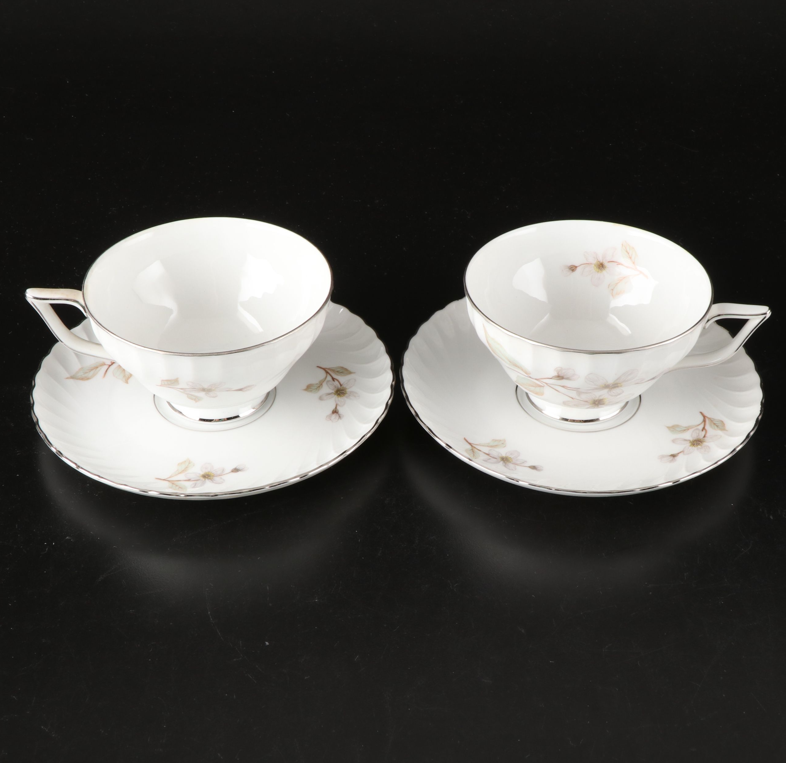 Royal Tettau Porcelain "Dogwood" Dinnerware, Mid to Late 20th Century