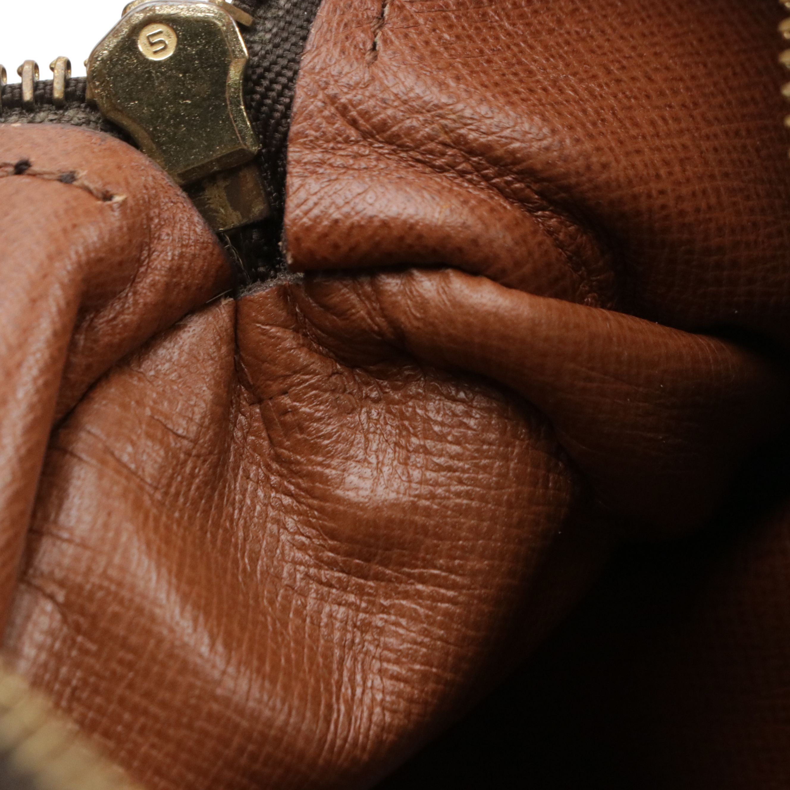 Louis Vuitton Papillon 30 in Monogram Canvas and Brown Leather