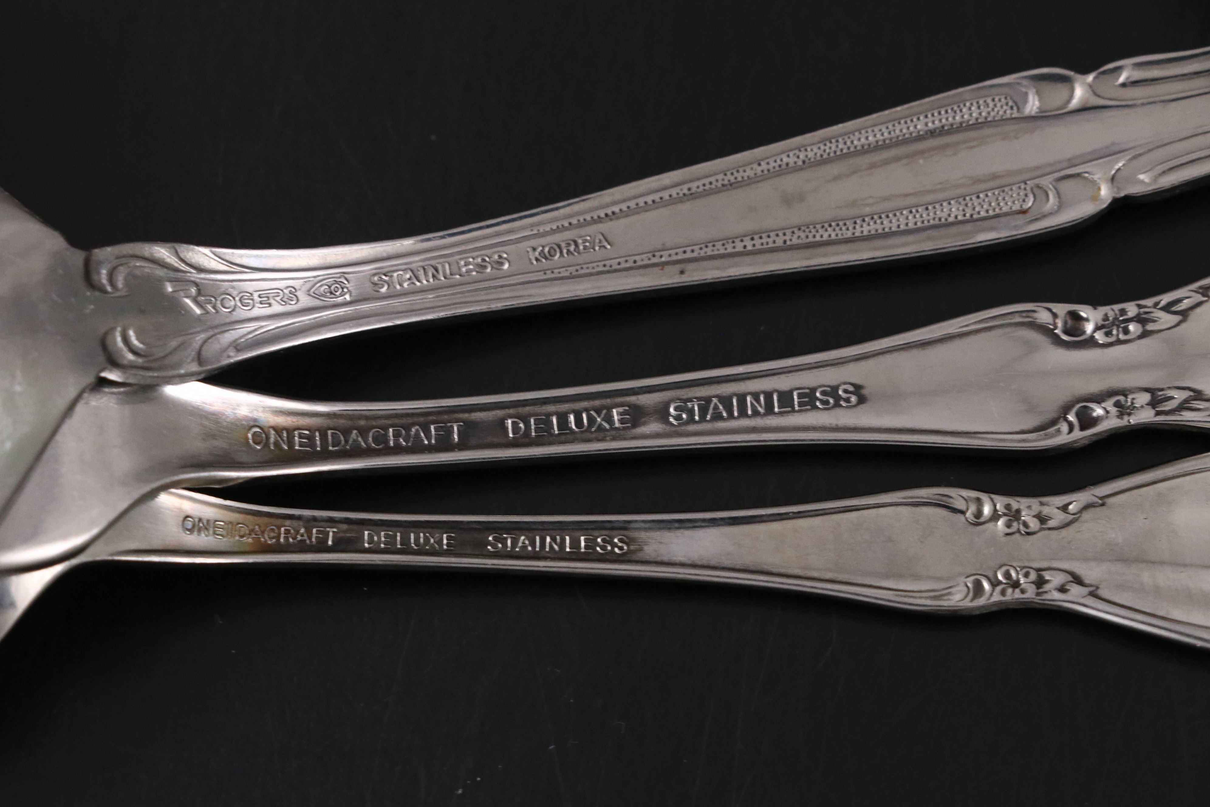 International "Gigi" Stainless Steel Flatware with Golden Shield Storage Trays