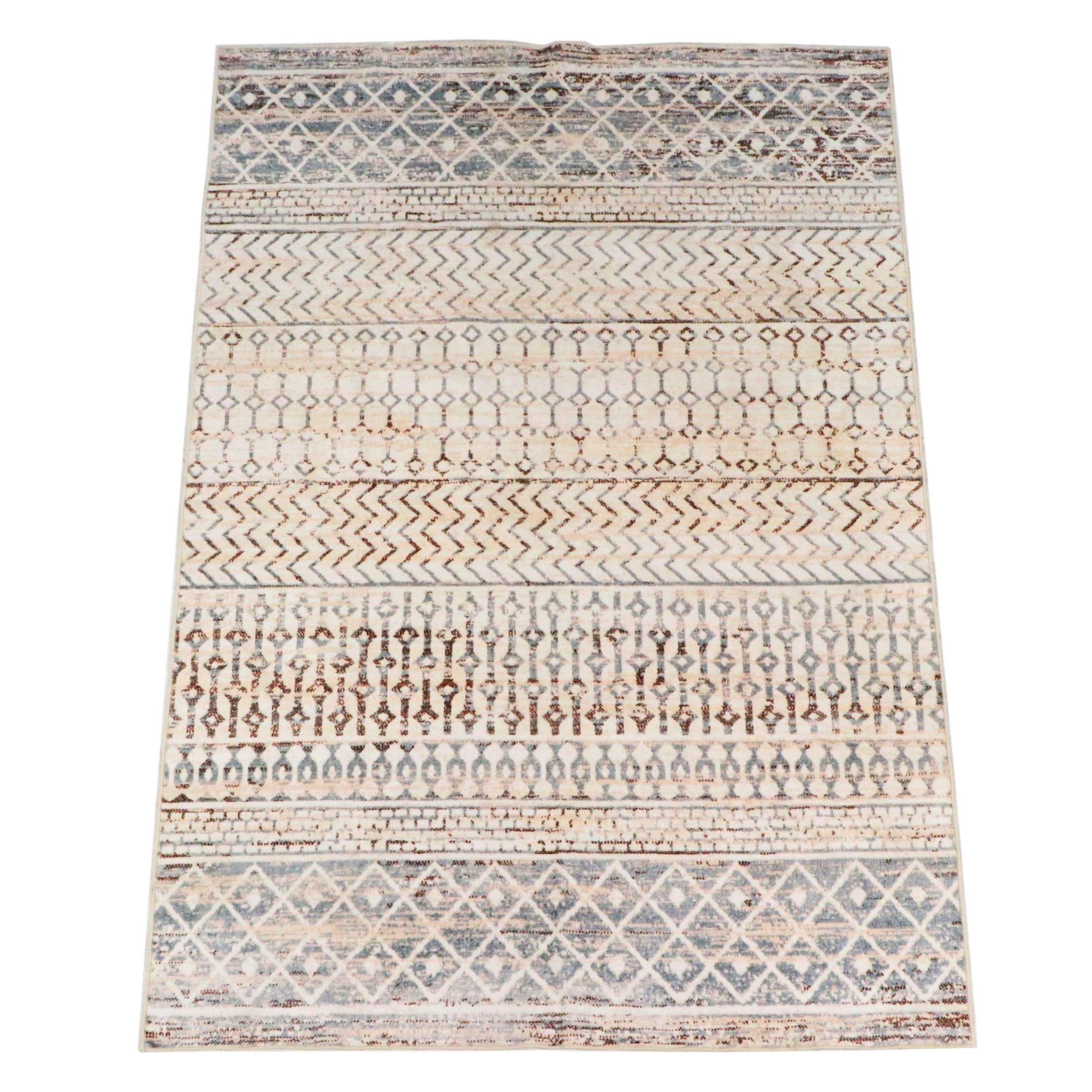 5' x 7'11 Machine Made Contemporary Geometric Area Rug