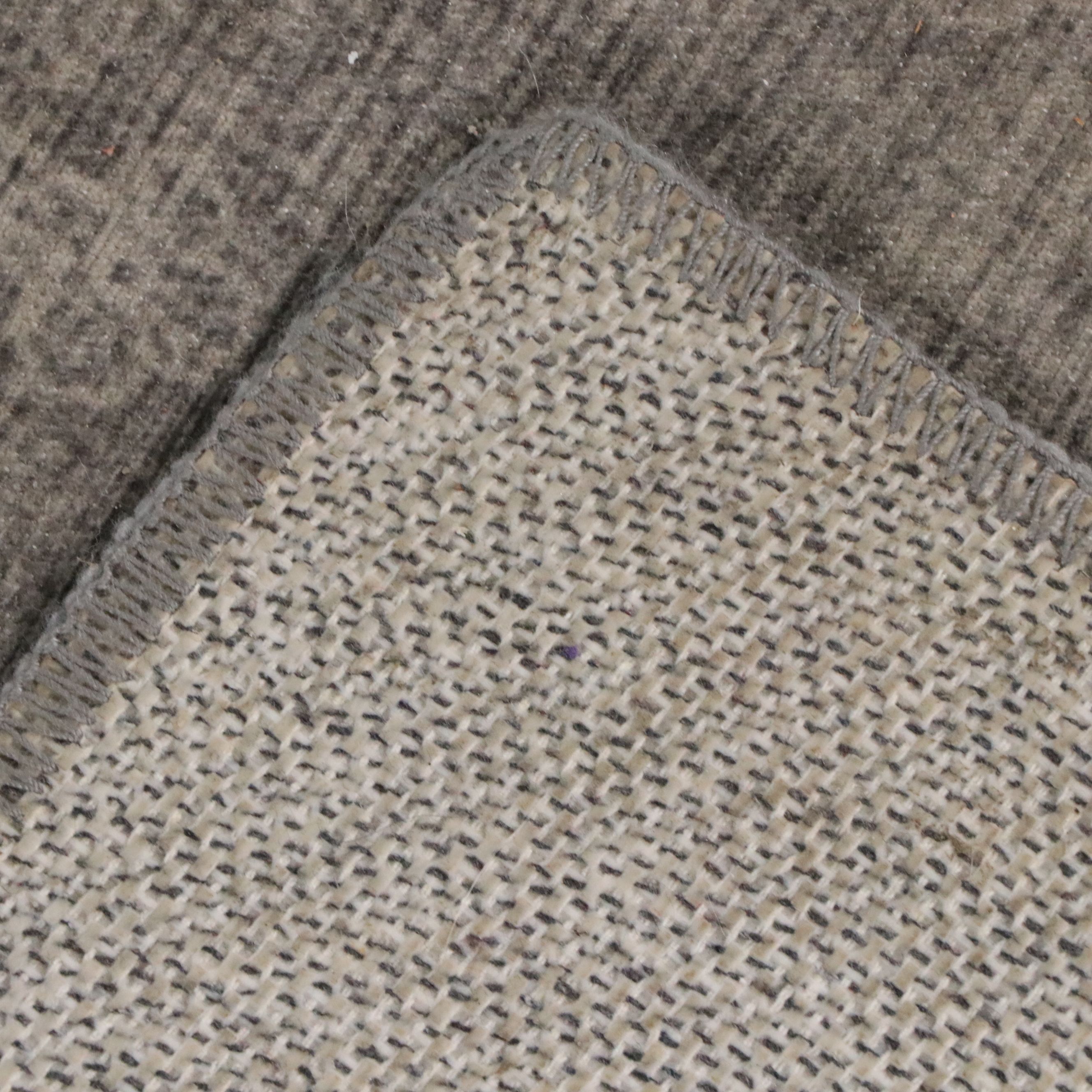 5' x 6'11 Machine Made Contemporary Area Rug