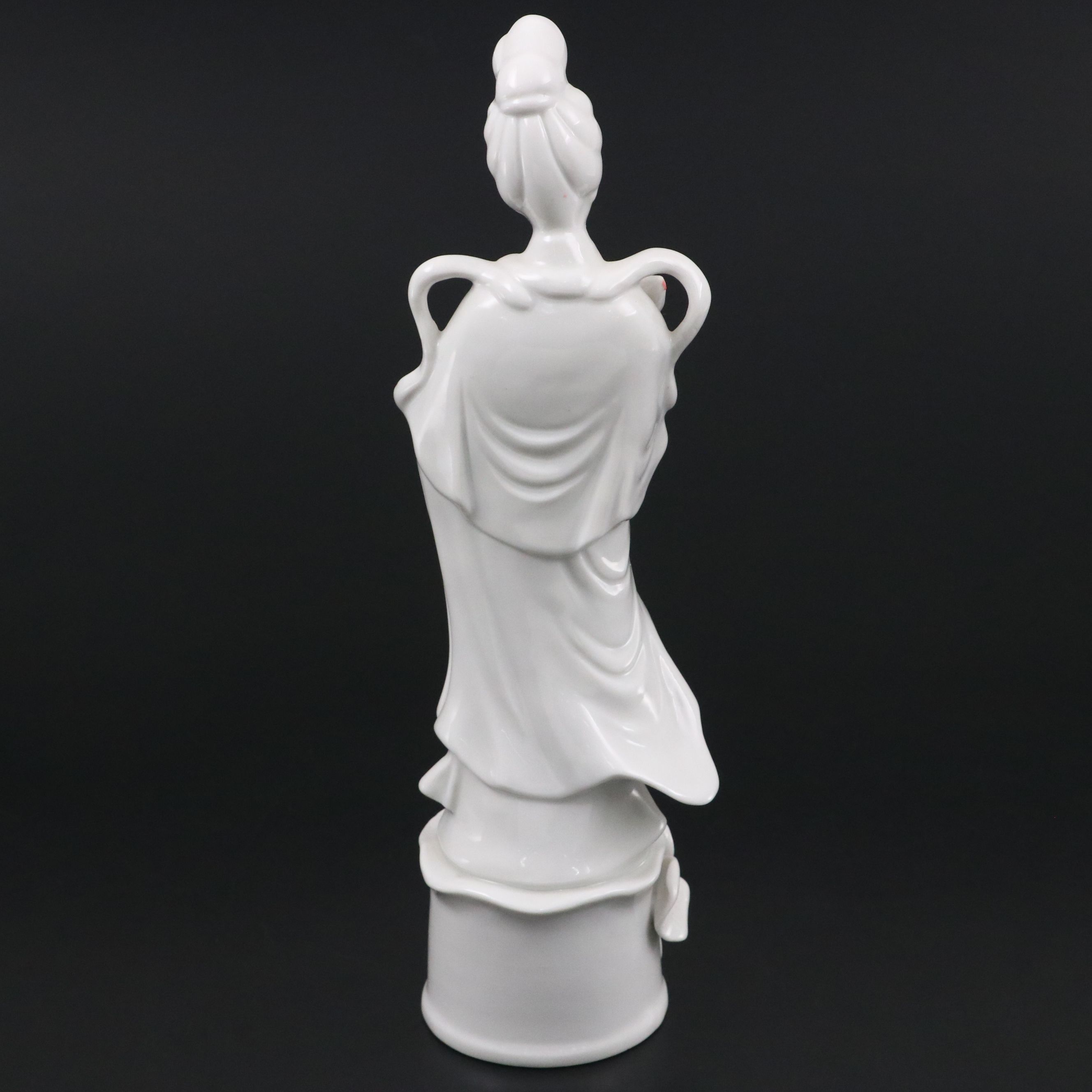 Chinese Blanc de Chine Guanyin Figurine