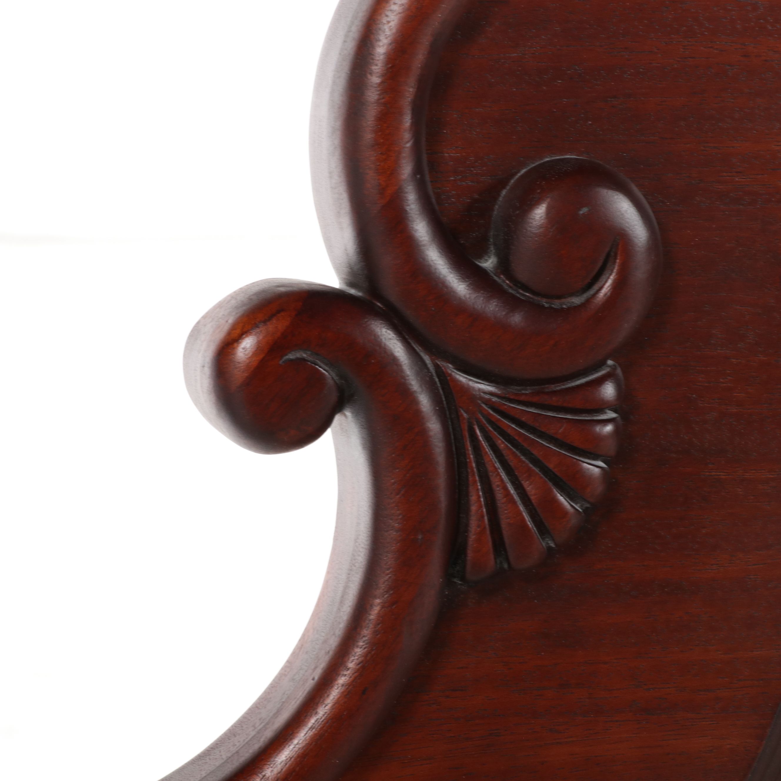 Lexington Furniture "Vestiges" Queen Four-Poster Bed