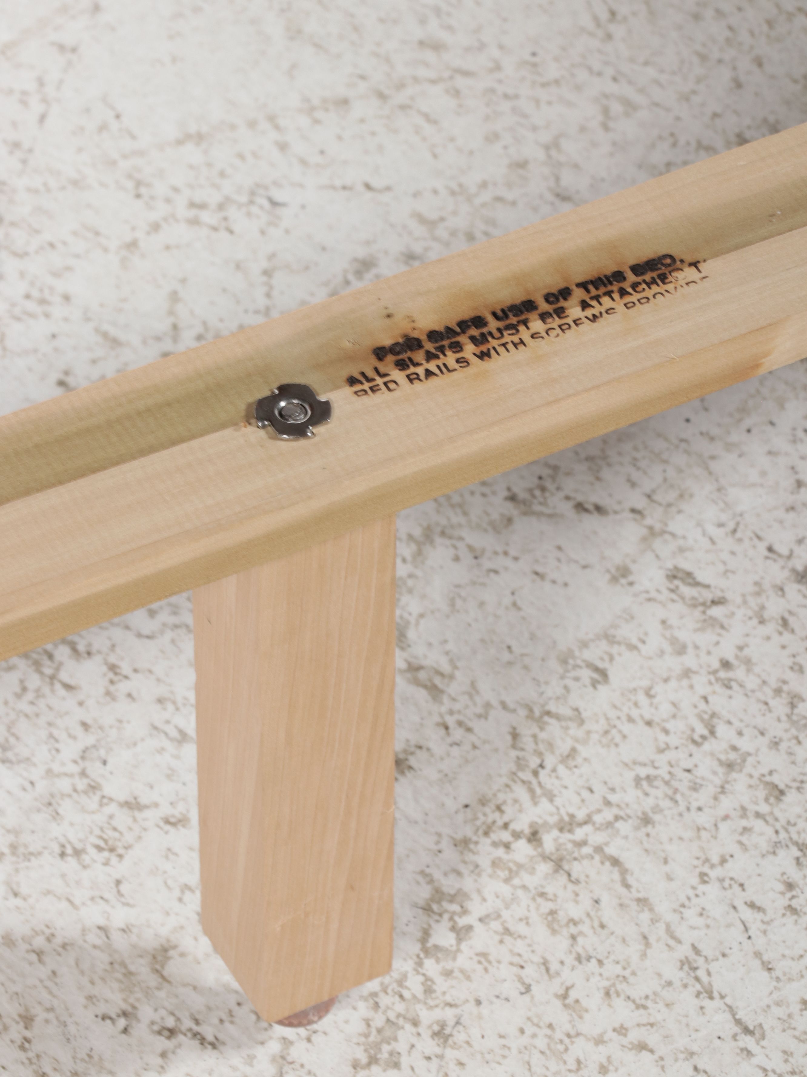 Lexington Furniture "Vestiges" Queen Four-Poster Bed