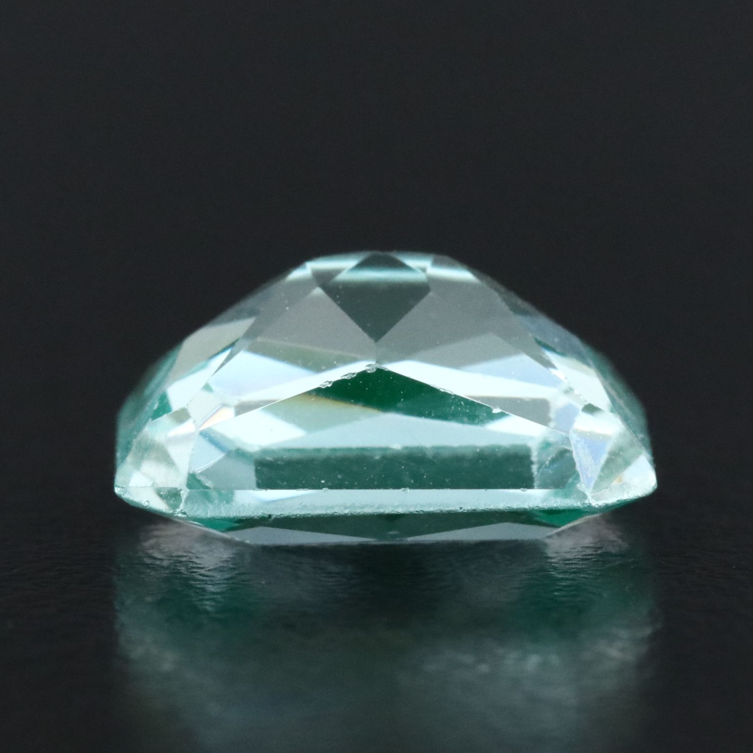 Loose 6.86 CT Topaz