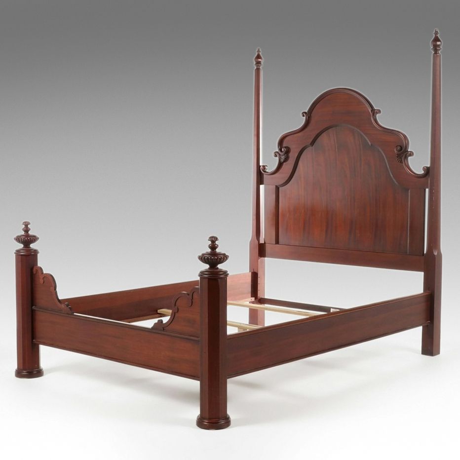 Lexington Furniture "Vestiges" Queen Four-Poster Bed