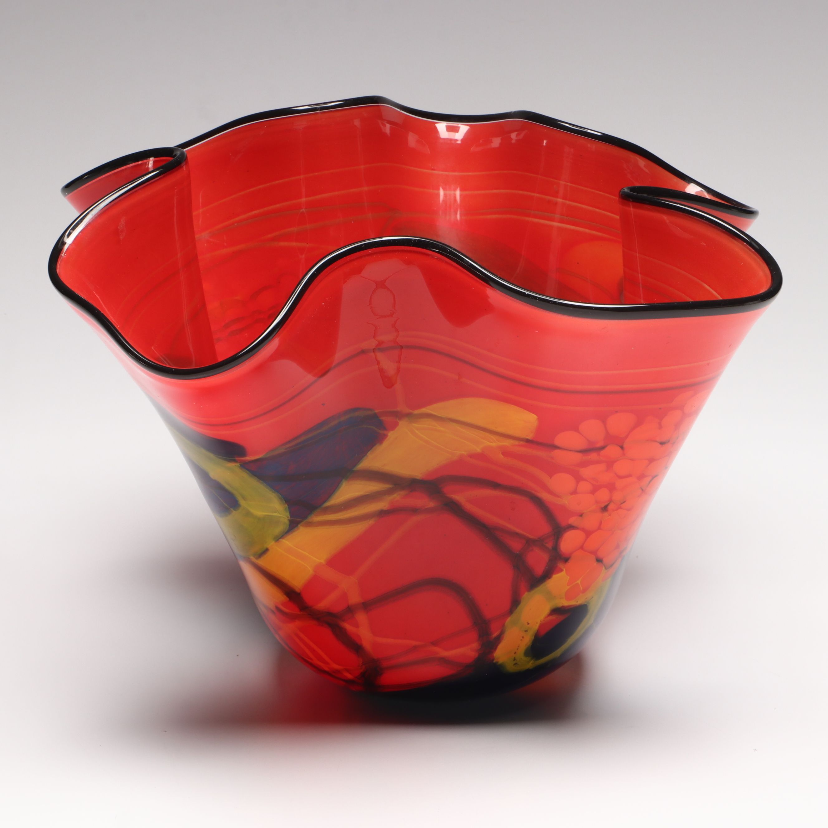 Loan Nemtoi (Romanian, b. 1964) Signed Art Glass Handkerchief Bowl