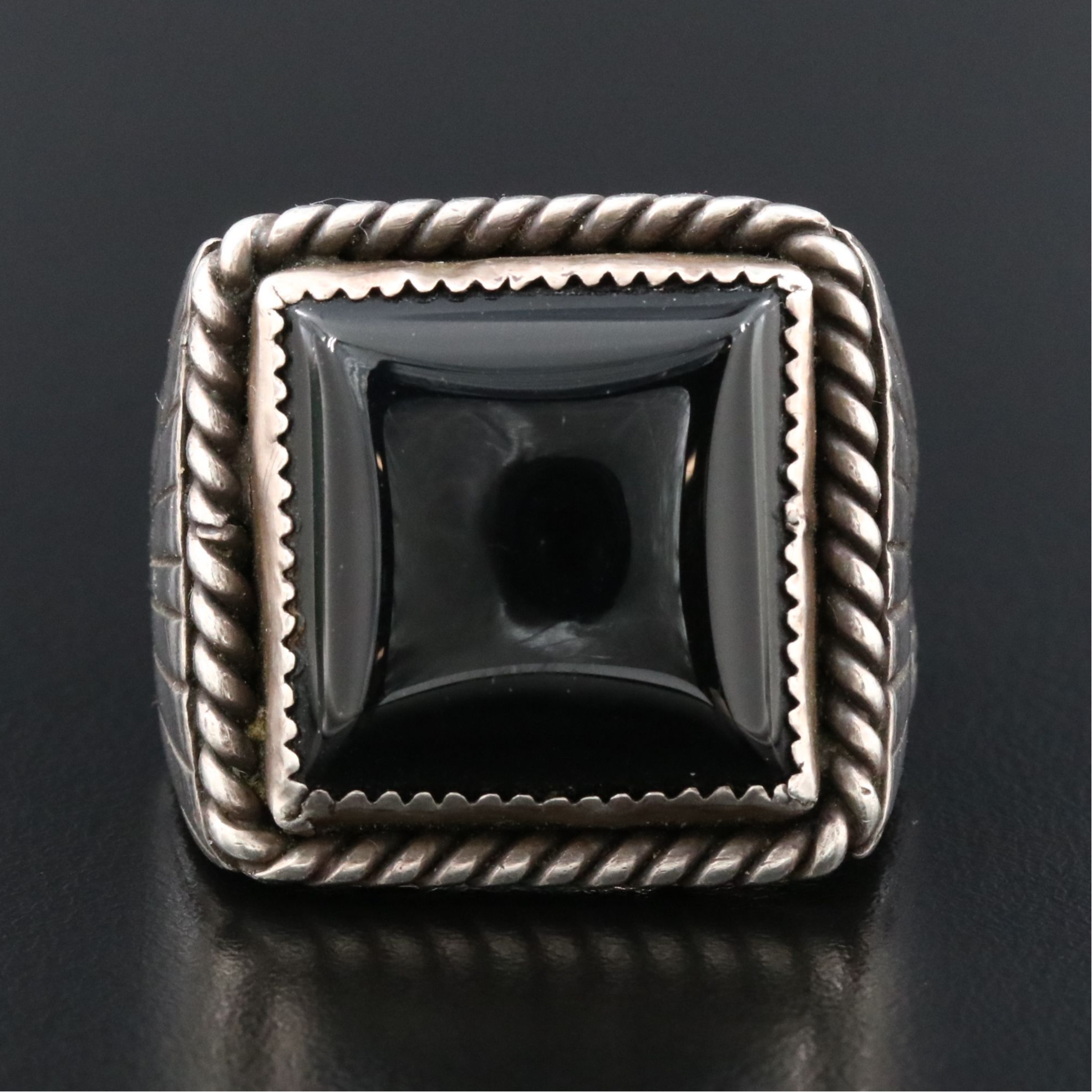 Sterling Artist Signed Black Onyx Ring
