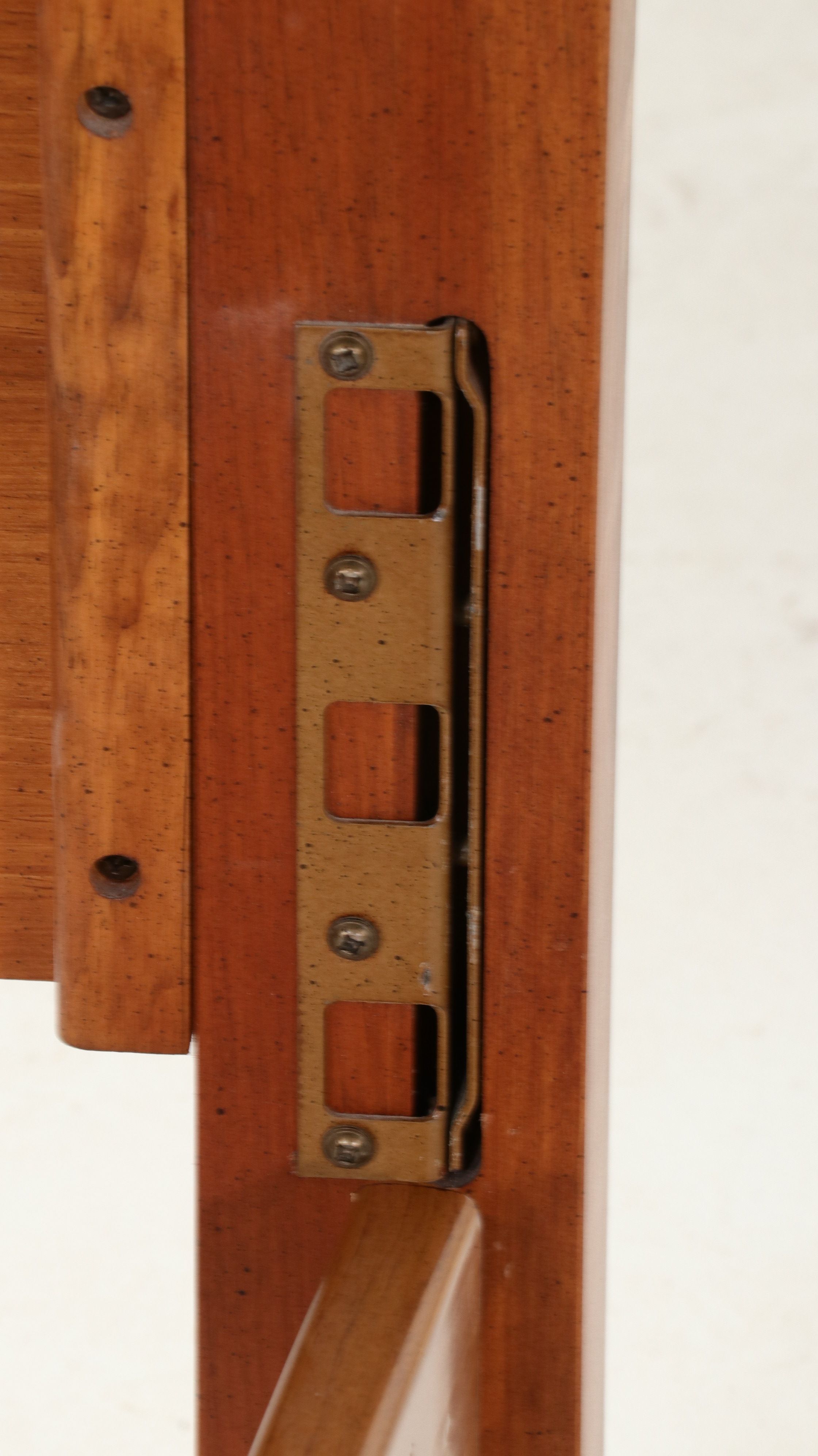 Broyhill Early American Style Pine Four-Poster Bed Frame and Nightstand