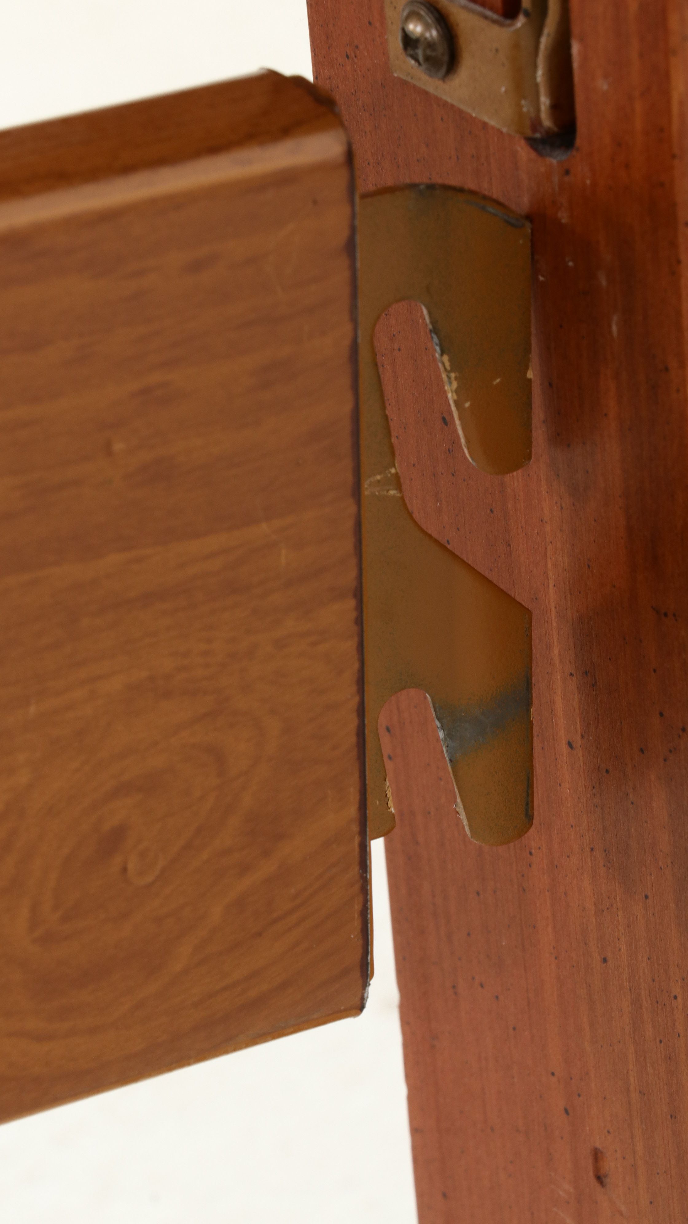 Broyhill Early American Style Pine Four-Poster Bed Frame and Nightstand