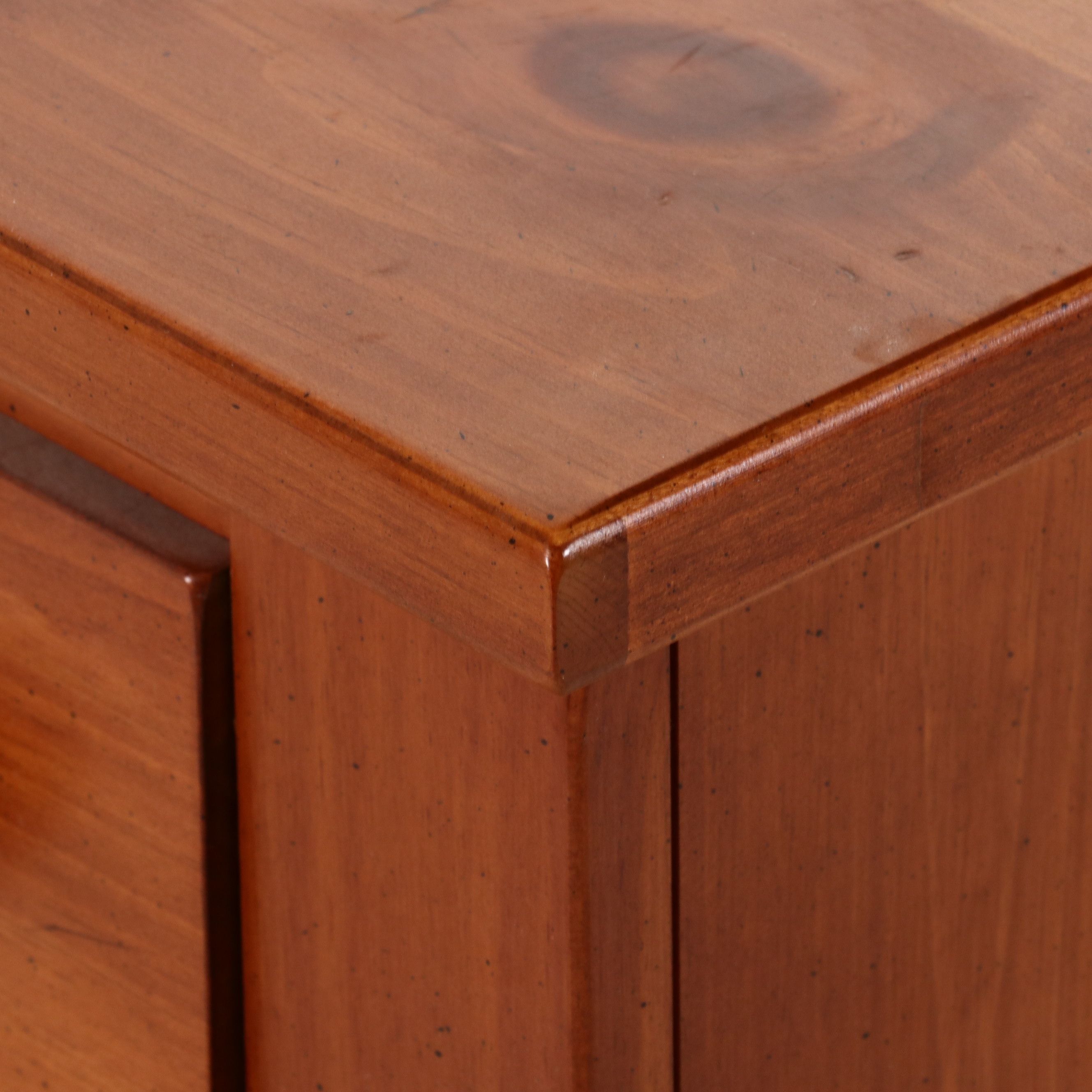 Broyhill Early American Style Pine Four-Poster Bed Frame and Nightstand