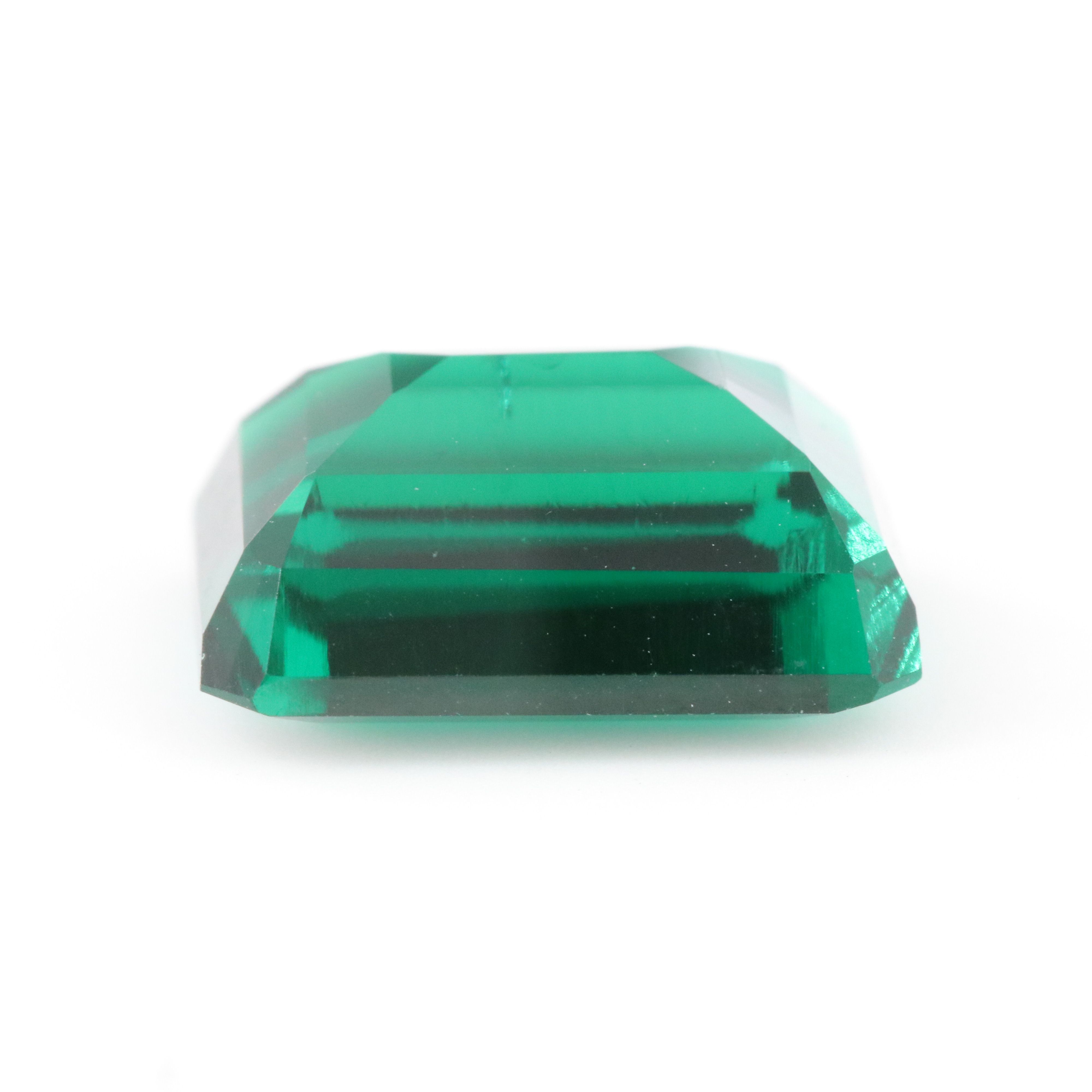 Loose 5.40 CT Lab Grown Emerald