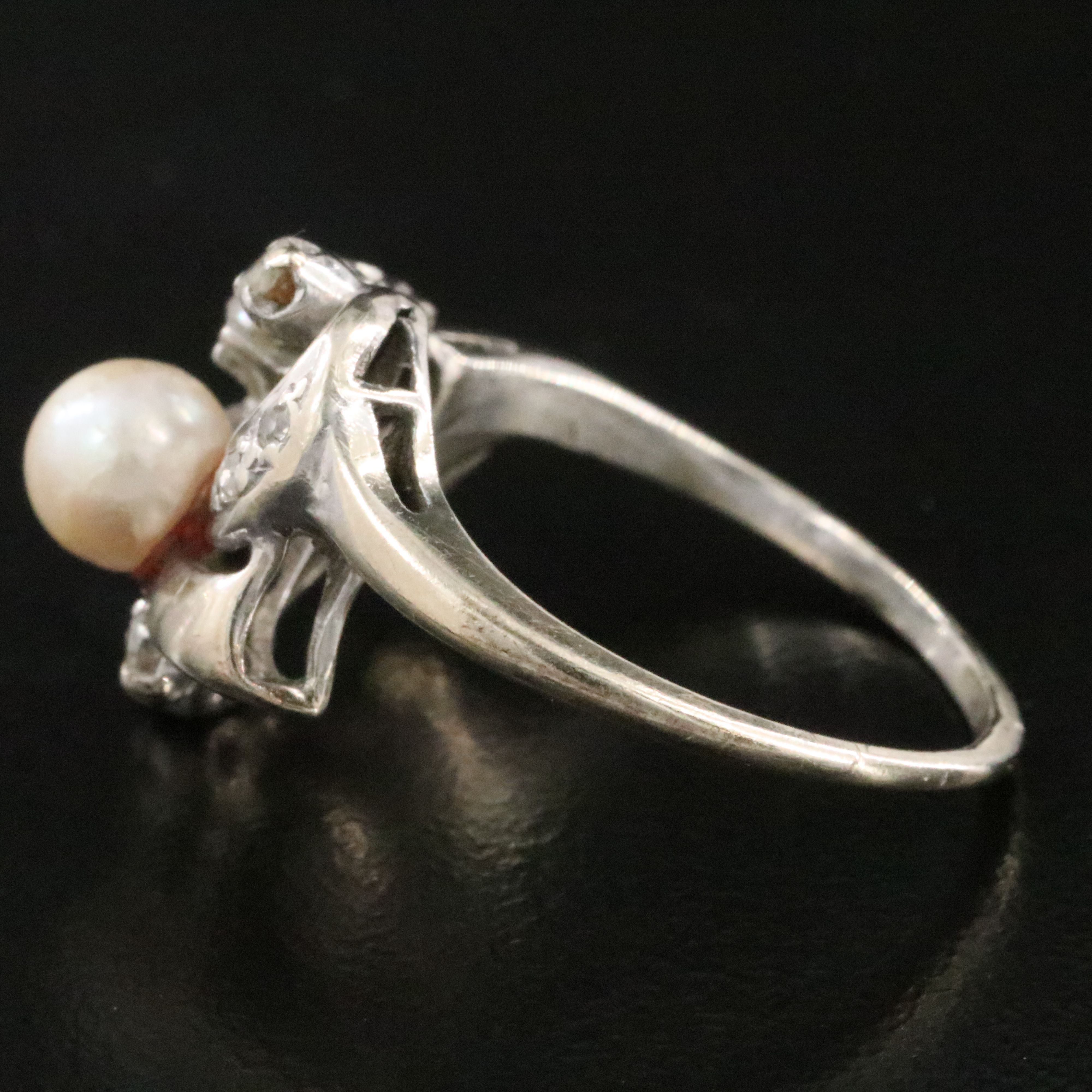 Vintage 14K Pearl and Diamond Ring