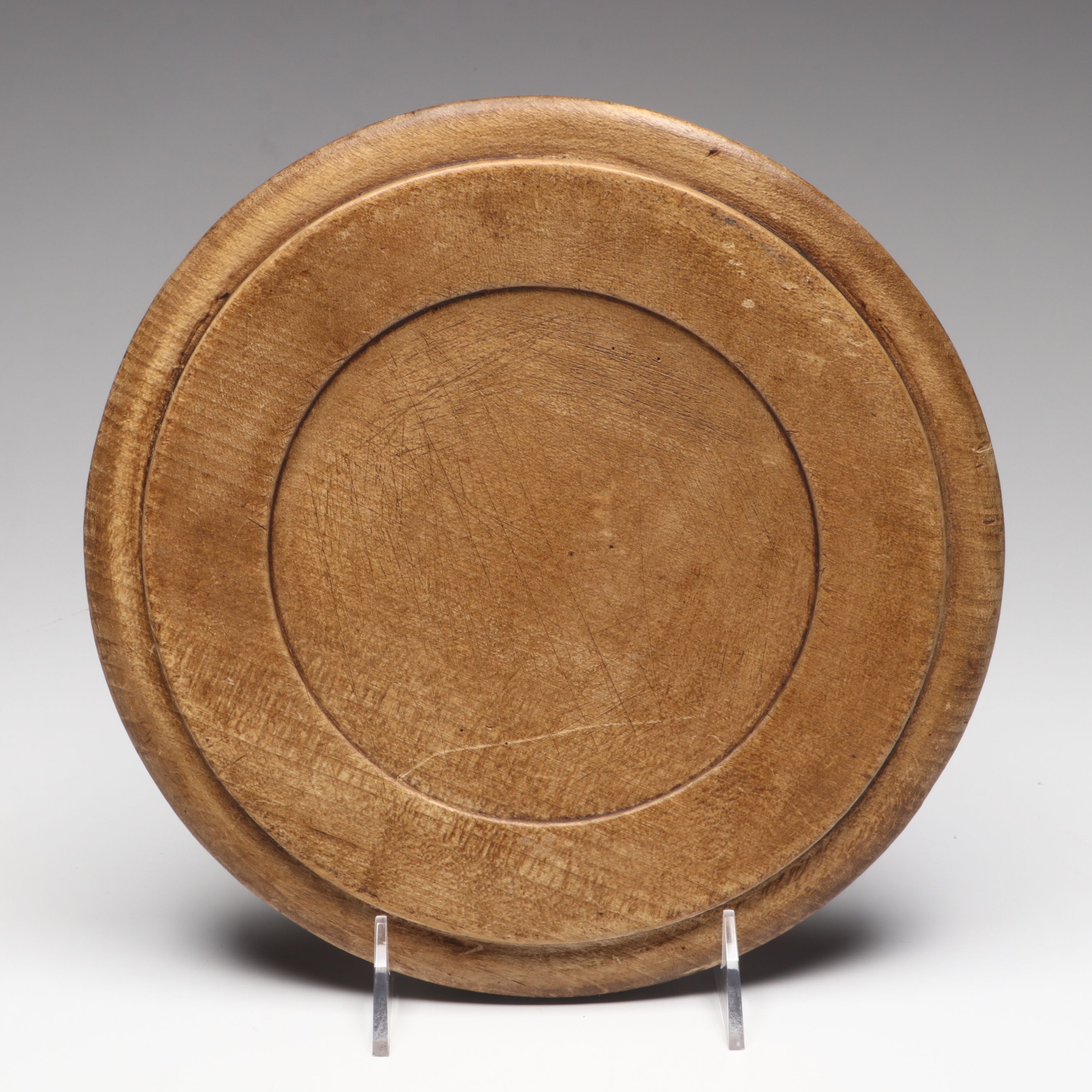 Carved Wooden Bread Board, Mid to Late 20th Century