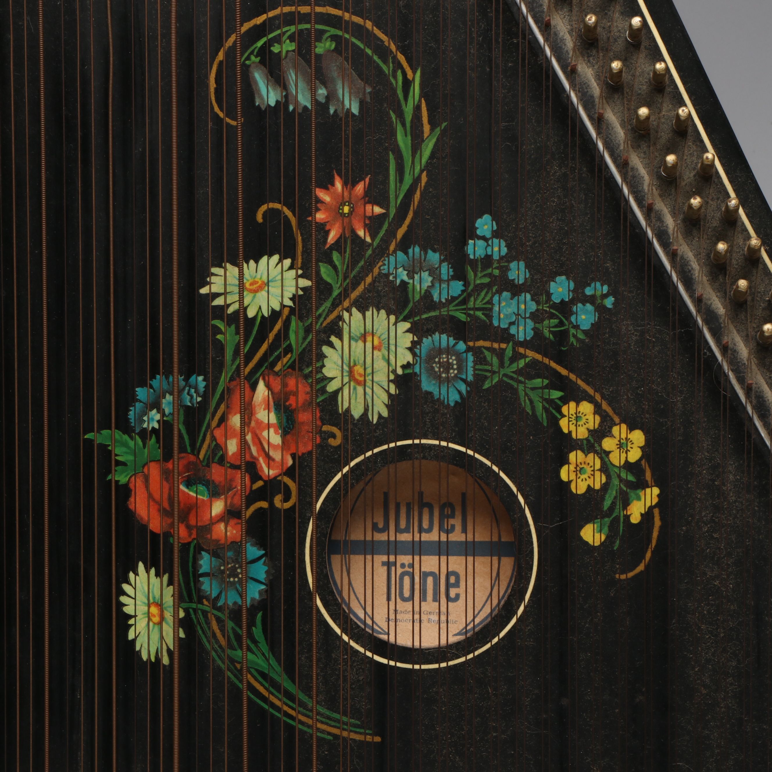 Jubel Töne German Salon Harfe Zither, Late 20th Century
