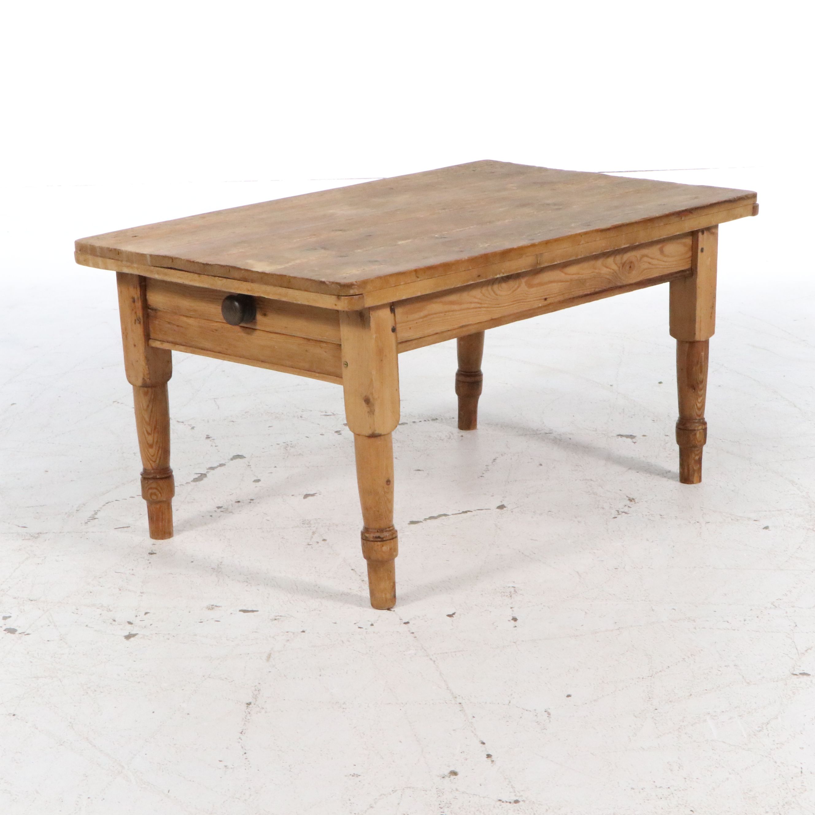 English Country Pine Coffee Table
