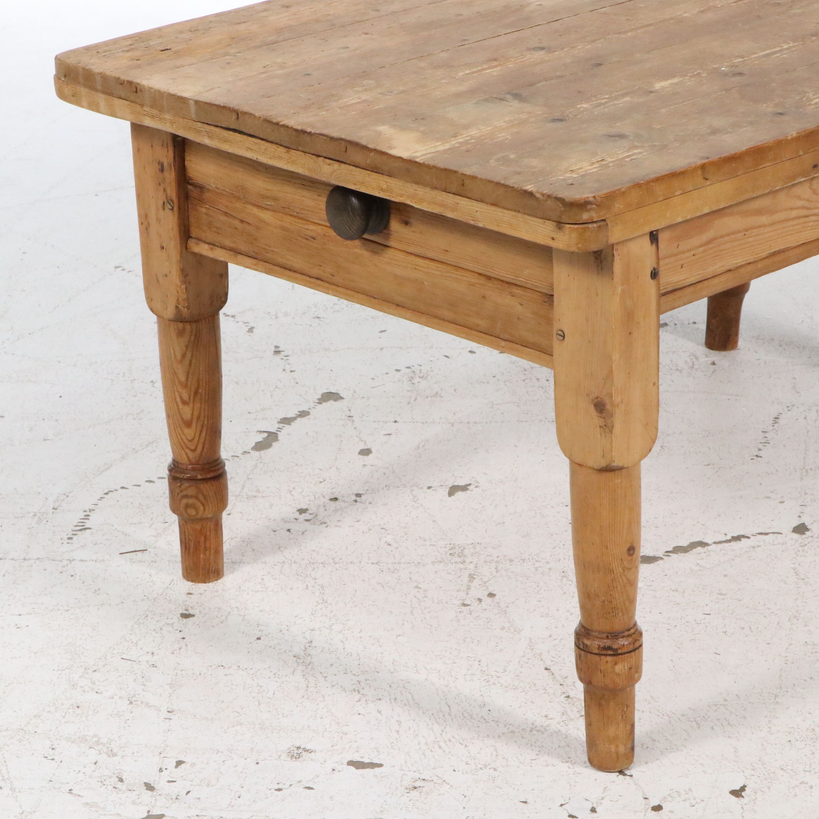 English Country Pine Coffee Table