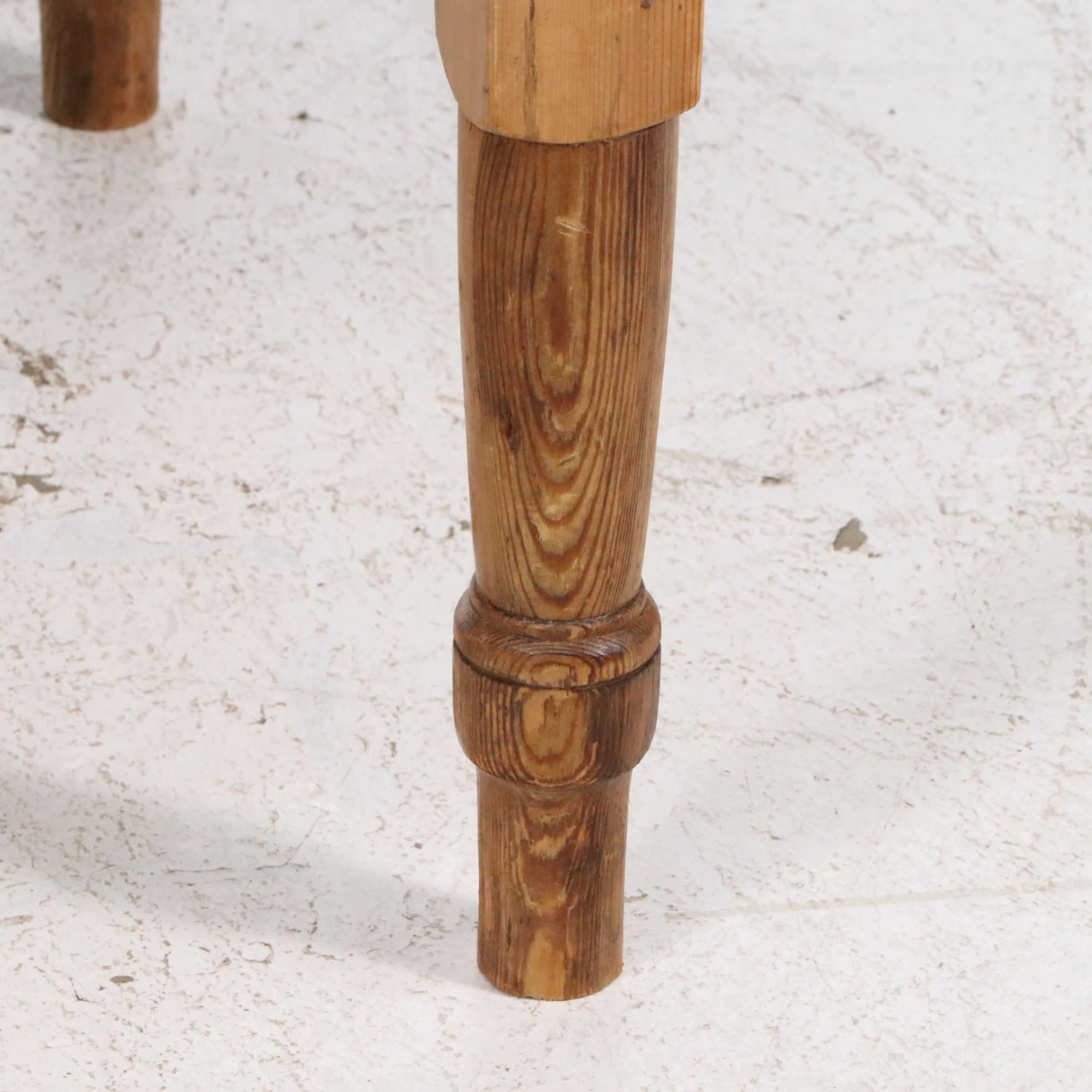 English Country Pine Coffee Table