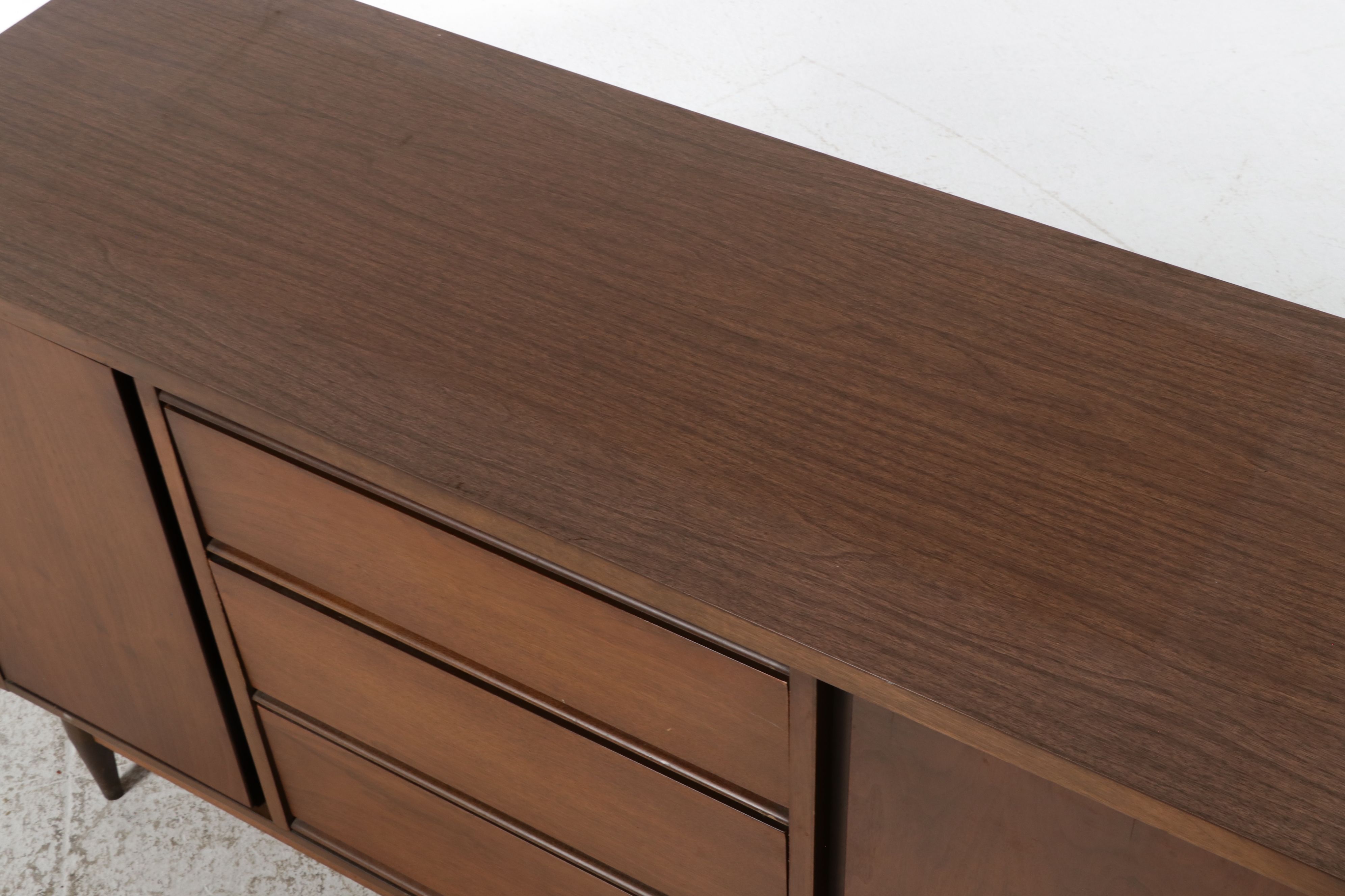 Mid Century Modern Walnut Credenza, 1960s