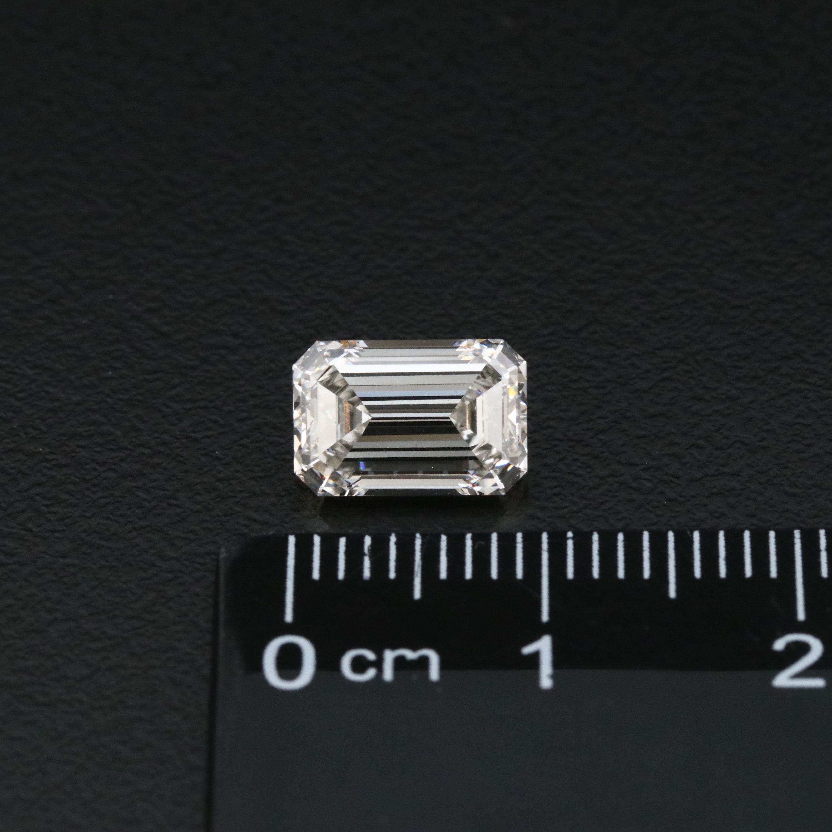Loose 2.35 CT Lab Grown Diamond with IGI Report