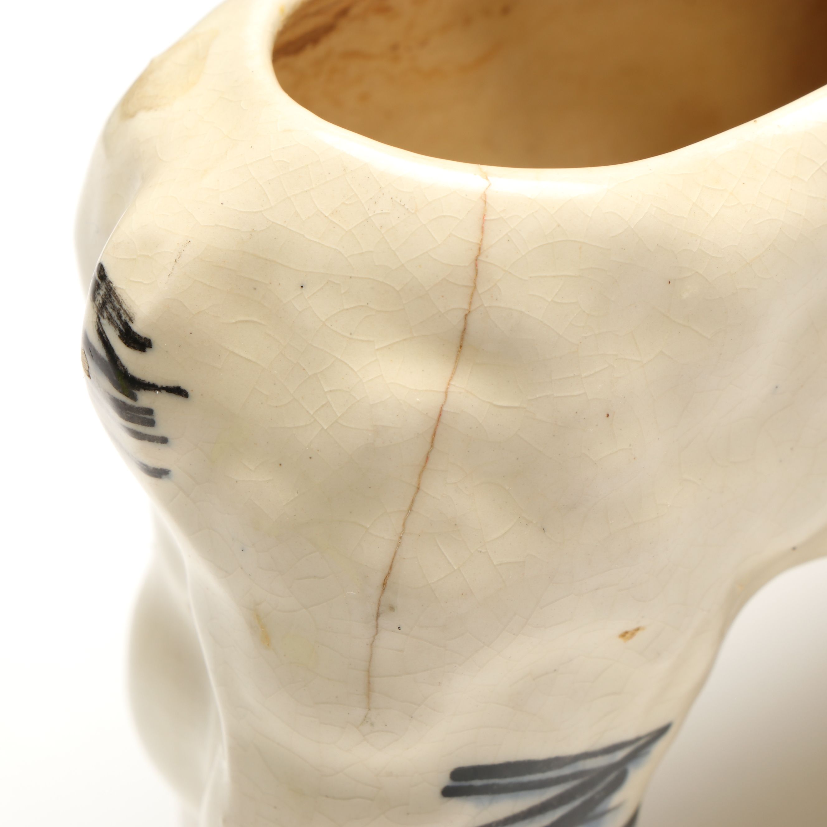 Hand-Painted Nesting Goldfinch Plaques with Ceramic Bunny and More Décor