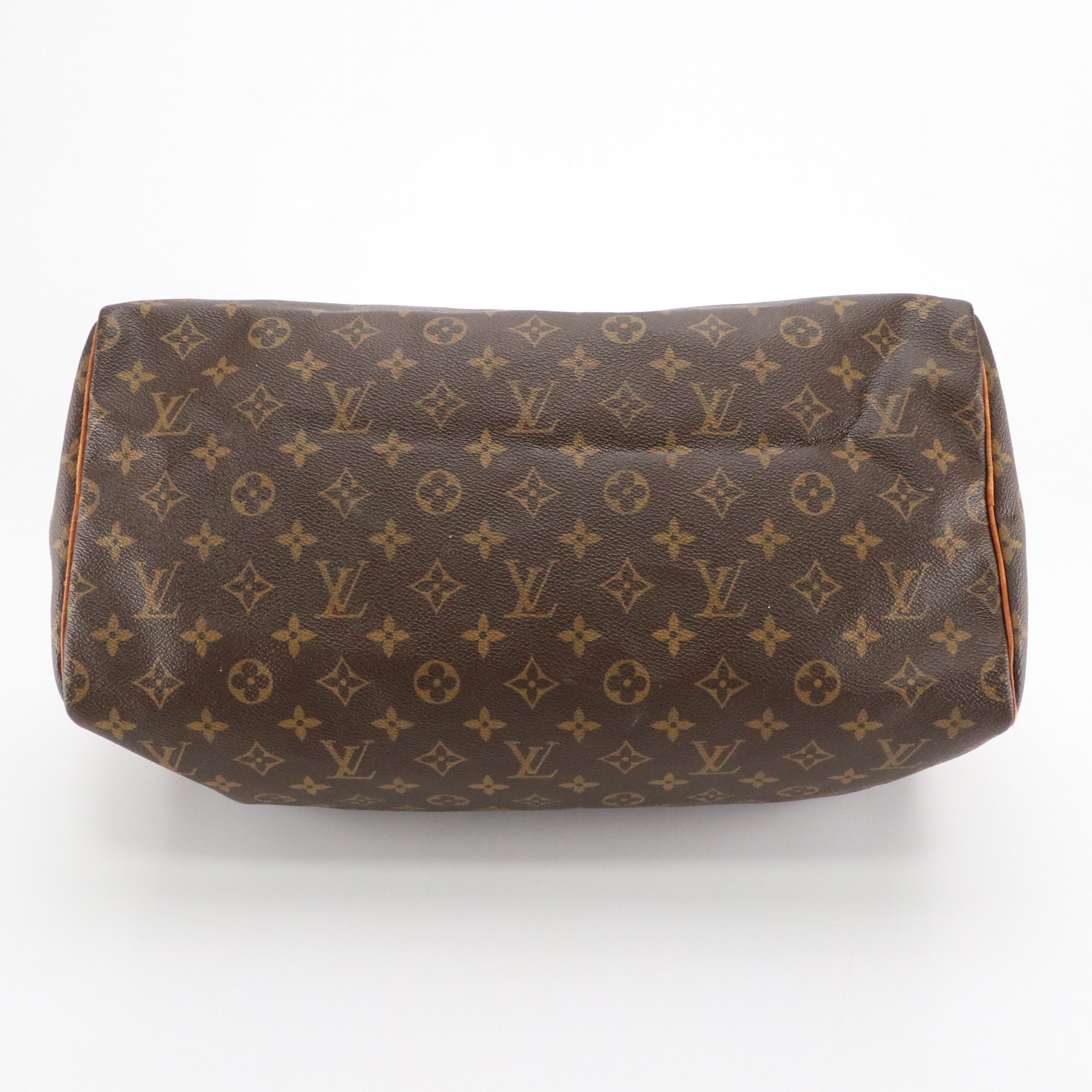 Louis Vuitton Speedy 40 Top Handle Bag in Monogram Canvas and Leather