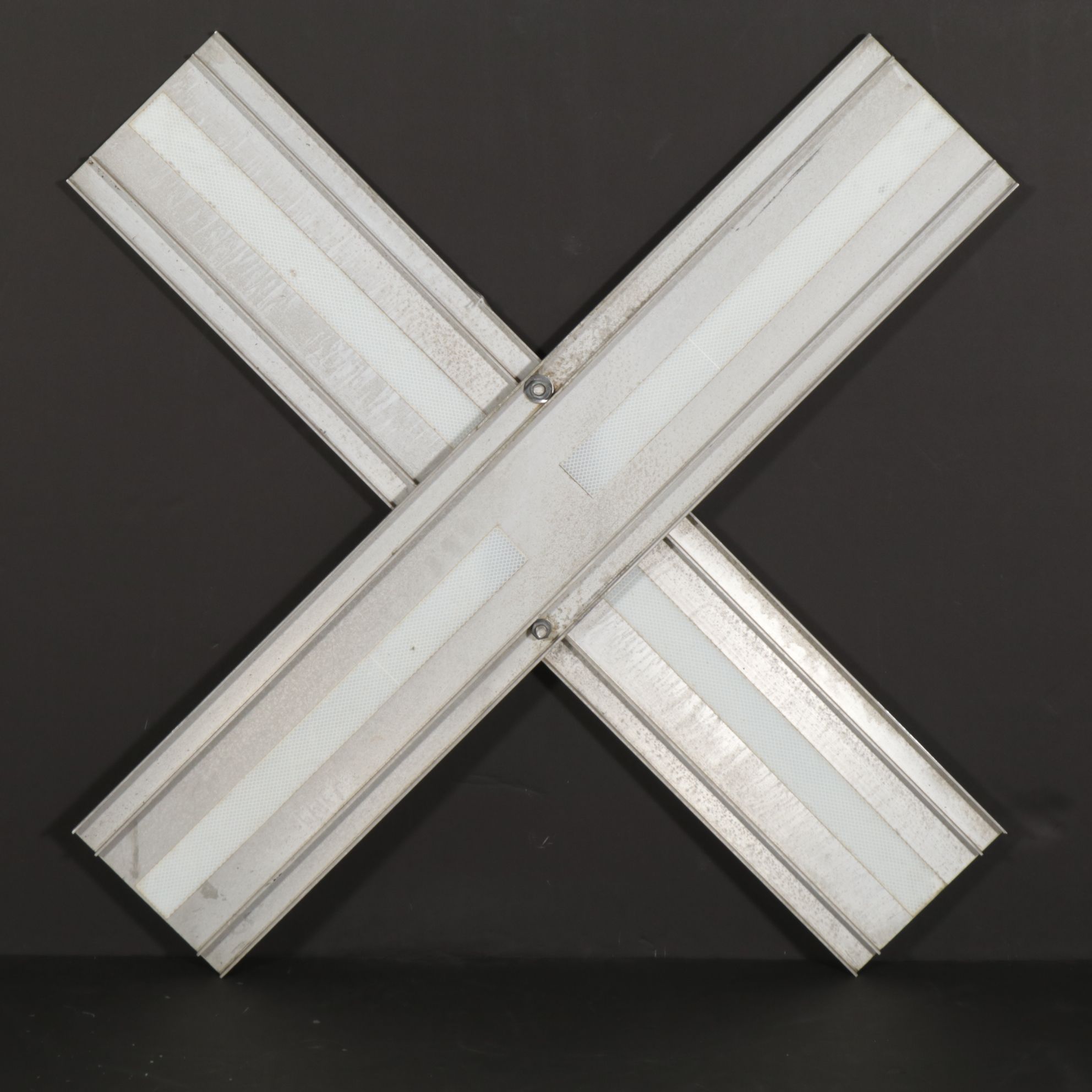 Metal Railroad Crossing Crossbuck