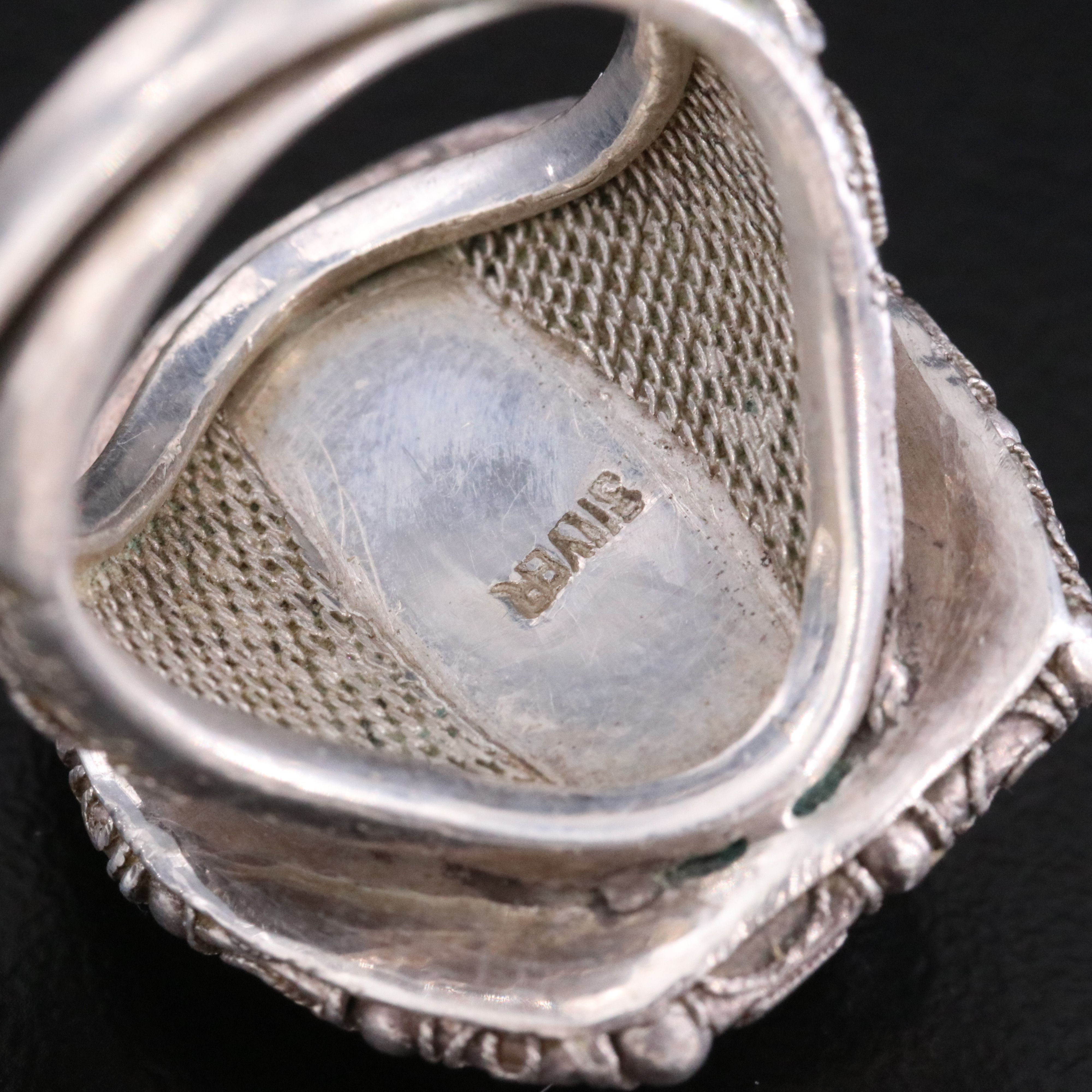 Chinese Export Sterling Amethyst Filigree Ring