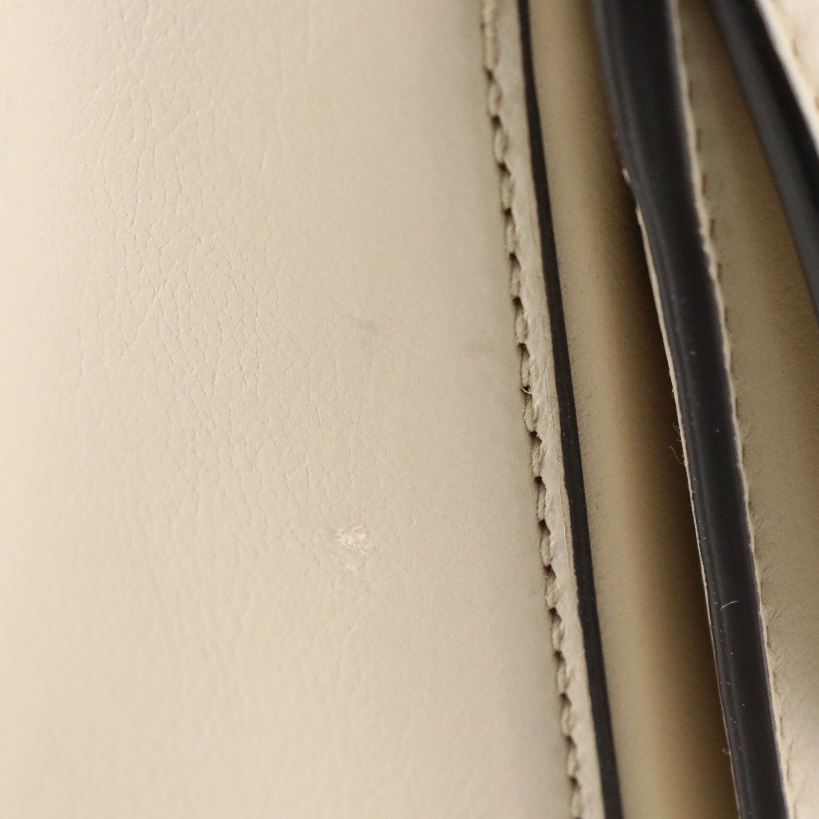 Gucci Blondie Turnlock Closure Top Handle Two-Way Bag in White Calfskin Leather