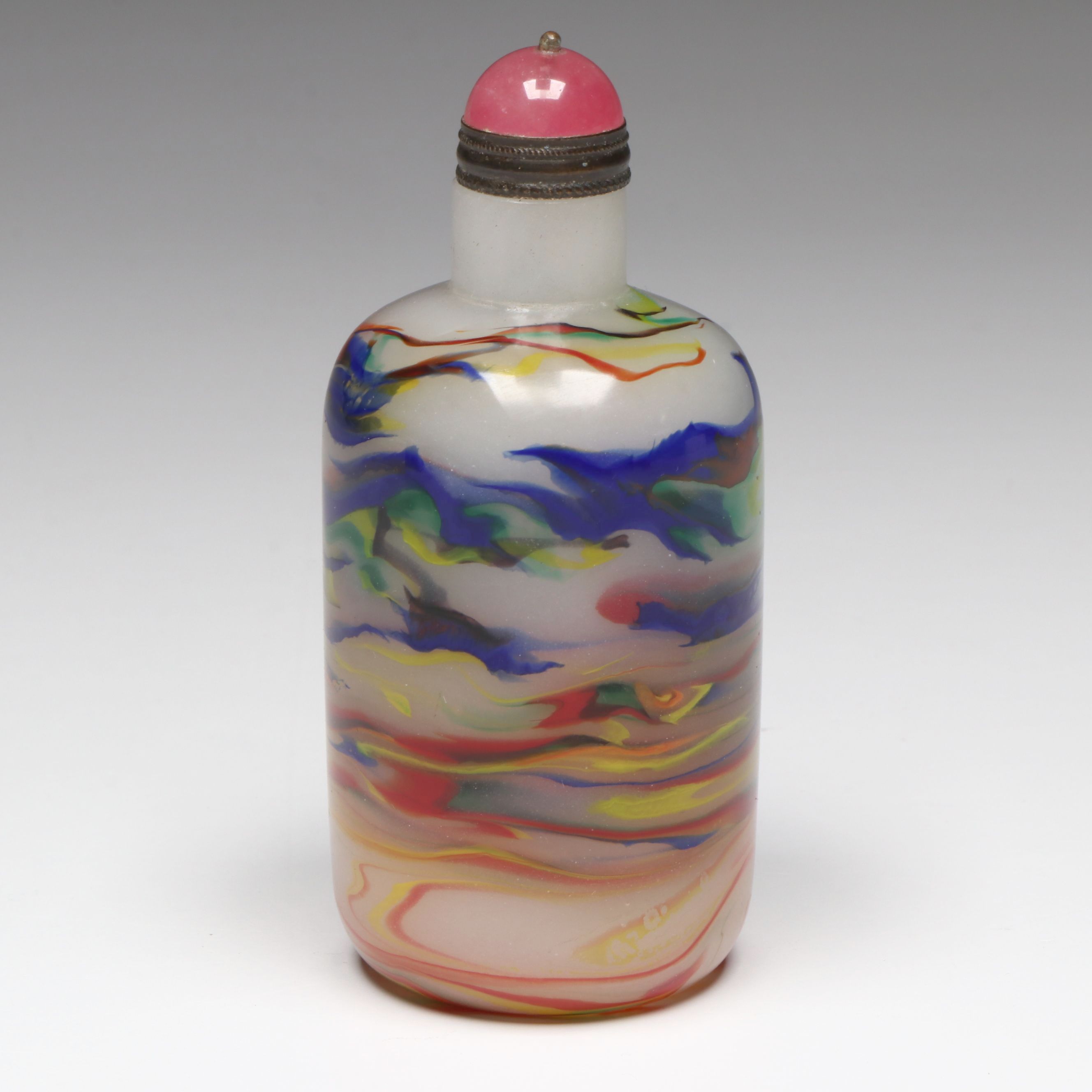 Polychrome Swirled Glass Snuff Bottle with Quench Crackled Quartz Cap