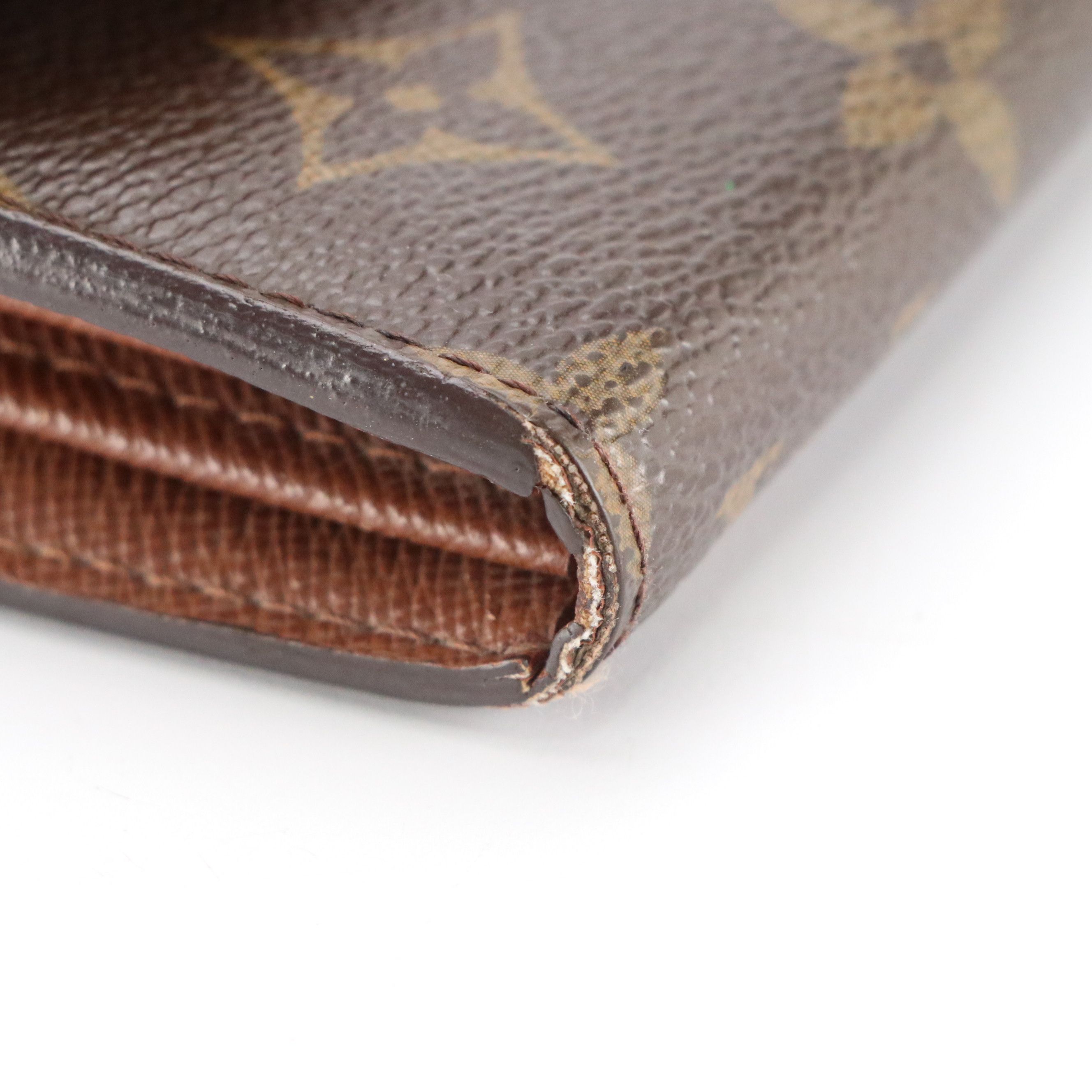 Louis Vuitton Turnlock Flap Portefeuille Boetie in Monogram Canvas