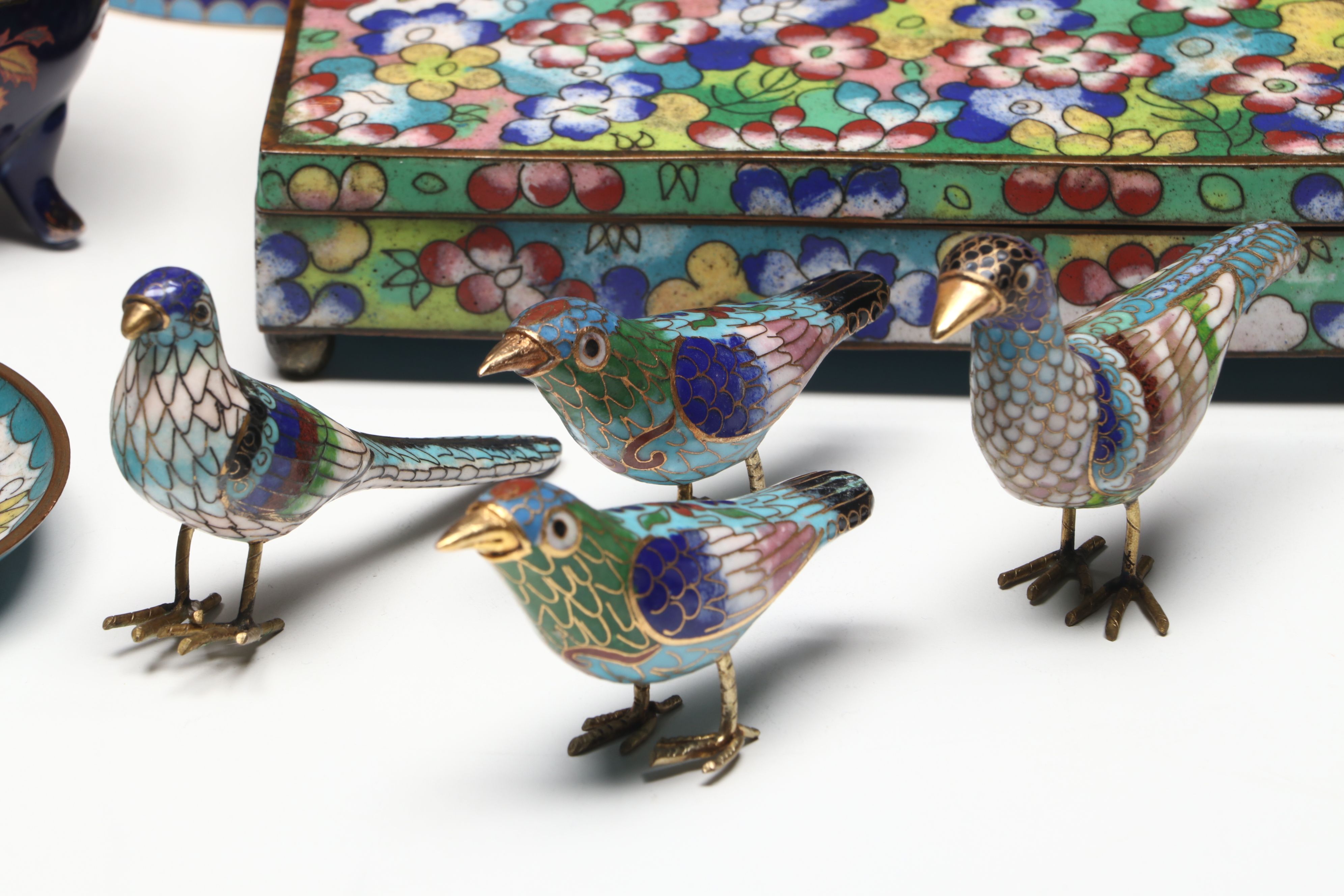 Chinese Crane Embroidered Silk Table Screen with Other Cloisonné Table Décor