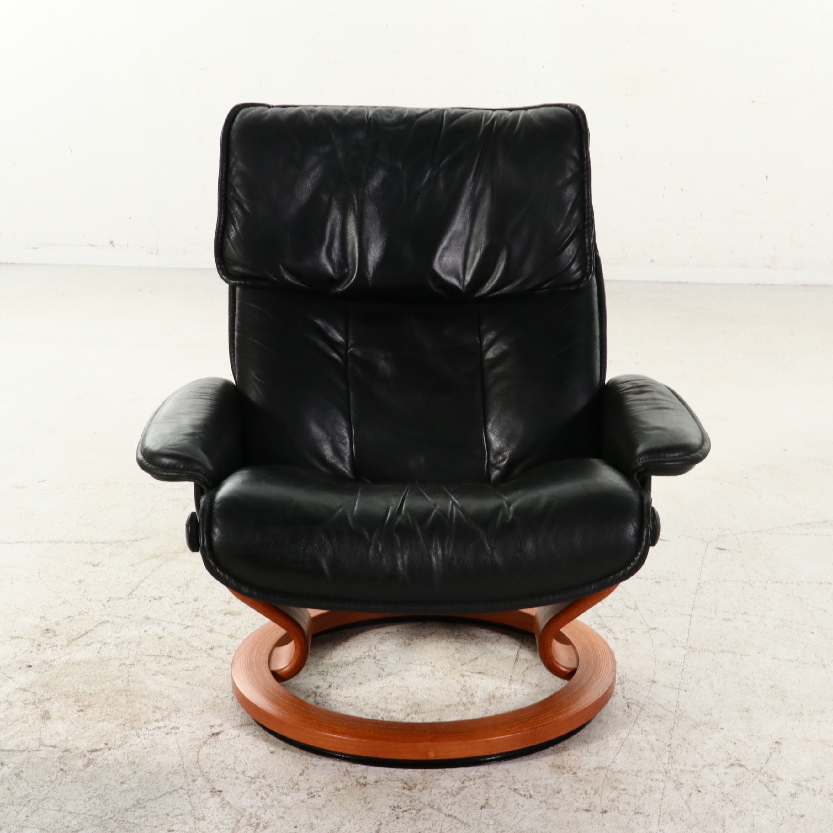 Ekornes Inspired Danish Modern Style Leather Lounge Chair and Ottoman
