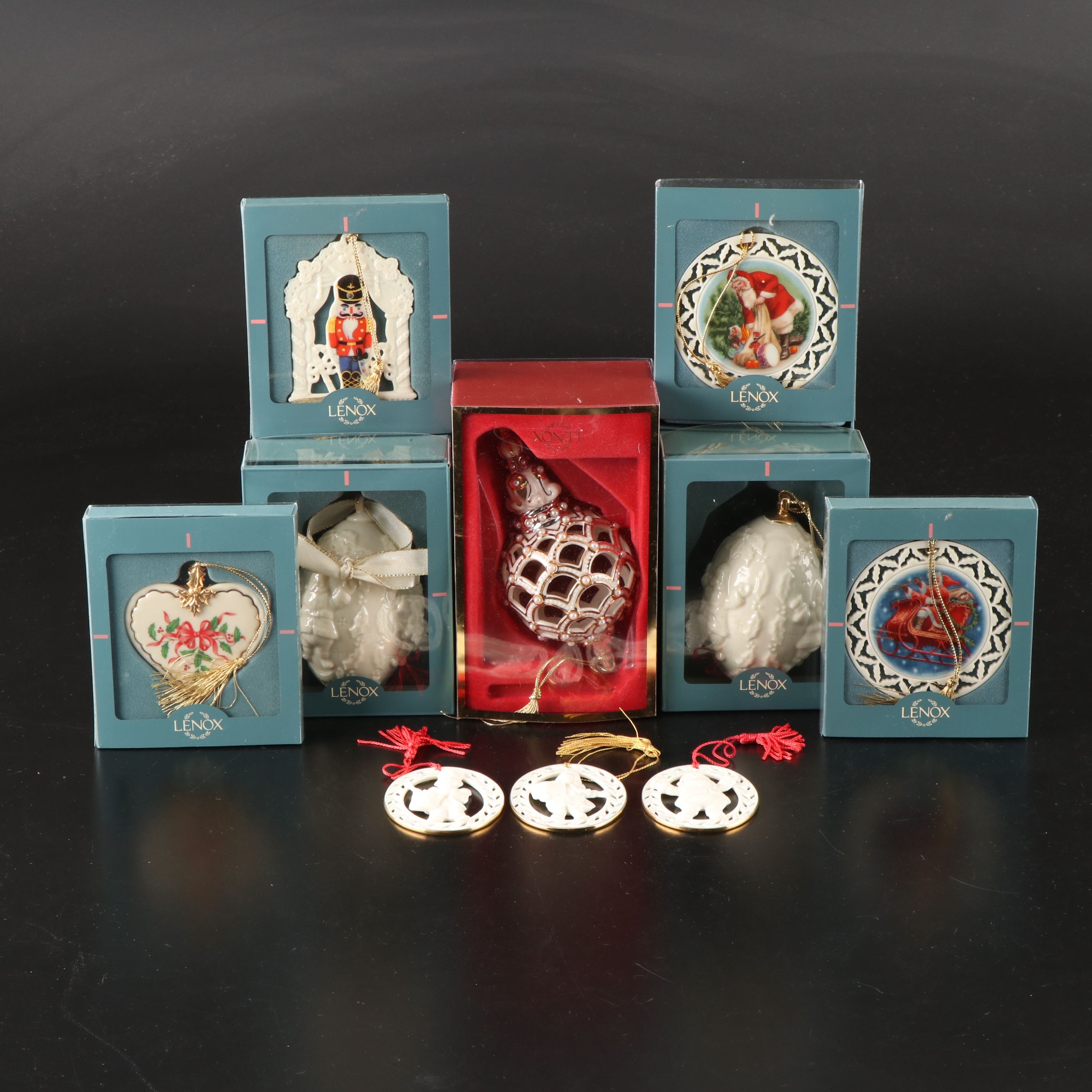 Lenox "Florentine & Pearl" Spire Ornament with More Porcelain Ornaments